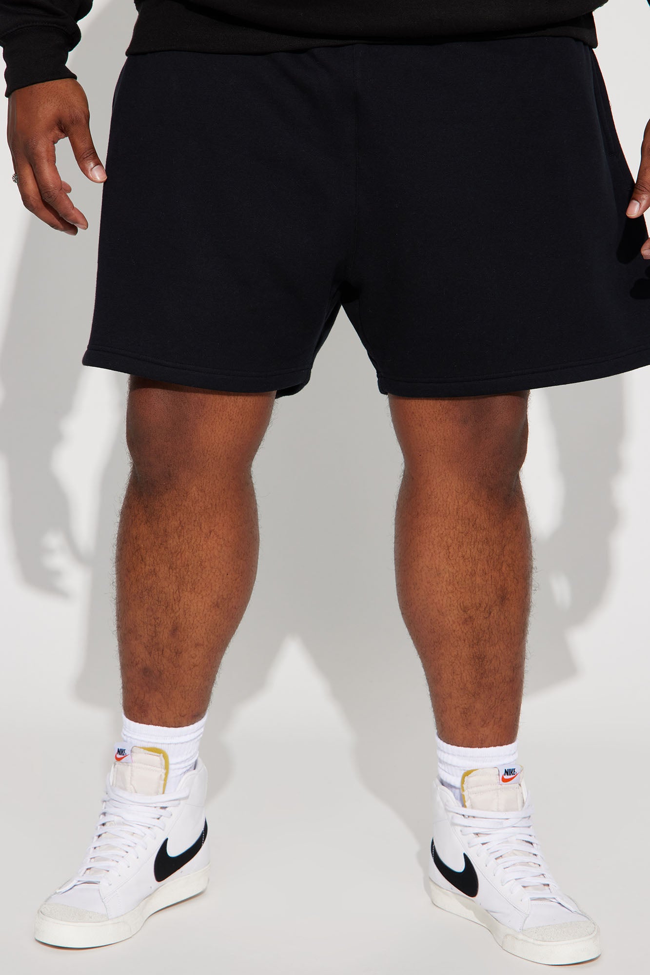 Tyson Oversize Heavyweight Sweat Shorts - Black - Image 9