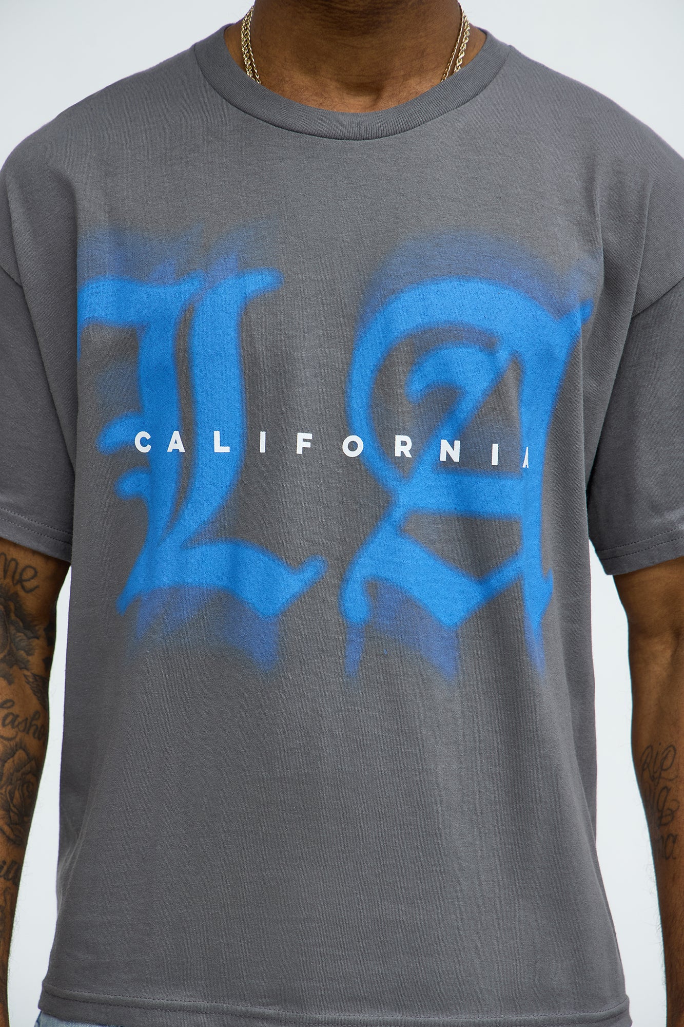 The LAnd Short Sleeve Cropped Tee - Charcoal - Image 4