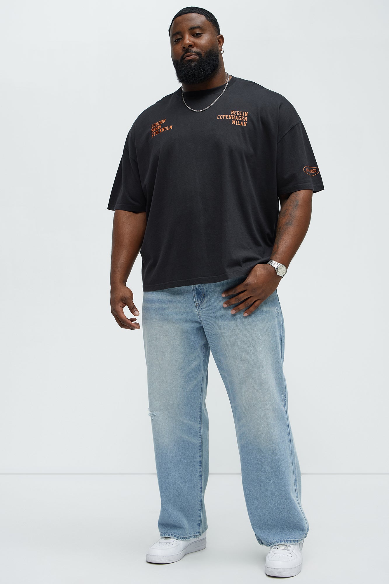 Adventurer Oversized Short Sleeve Tee - Black - Image 6