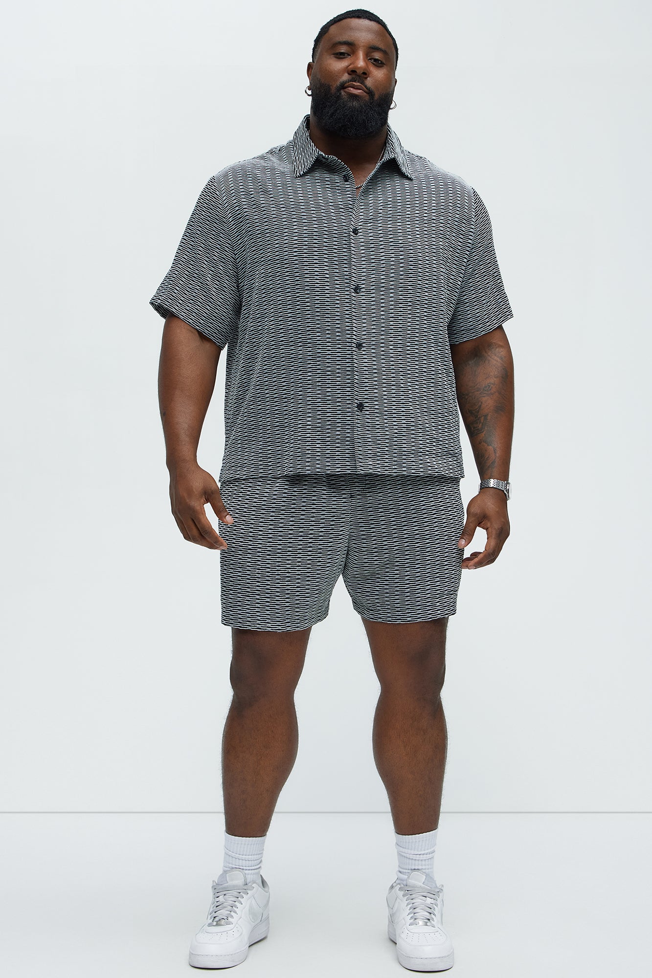 Textured Chenille Pattern Button Up Shirt - Black/White - Image 6