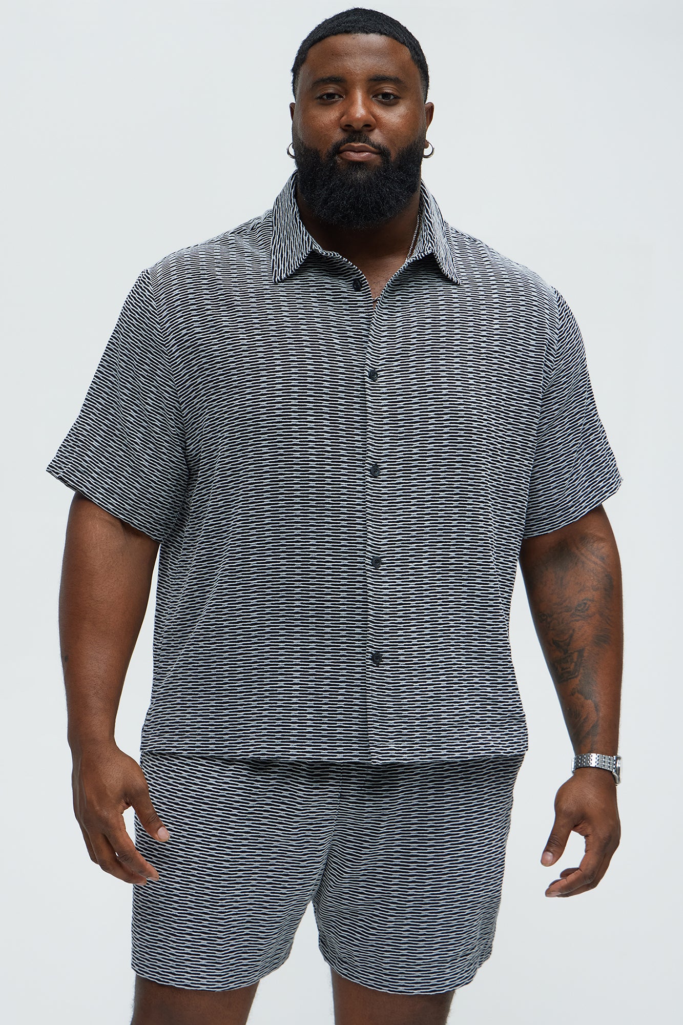 Textured Chenille Pattern Button Up Shirt - Black/White - Image 5