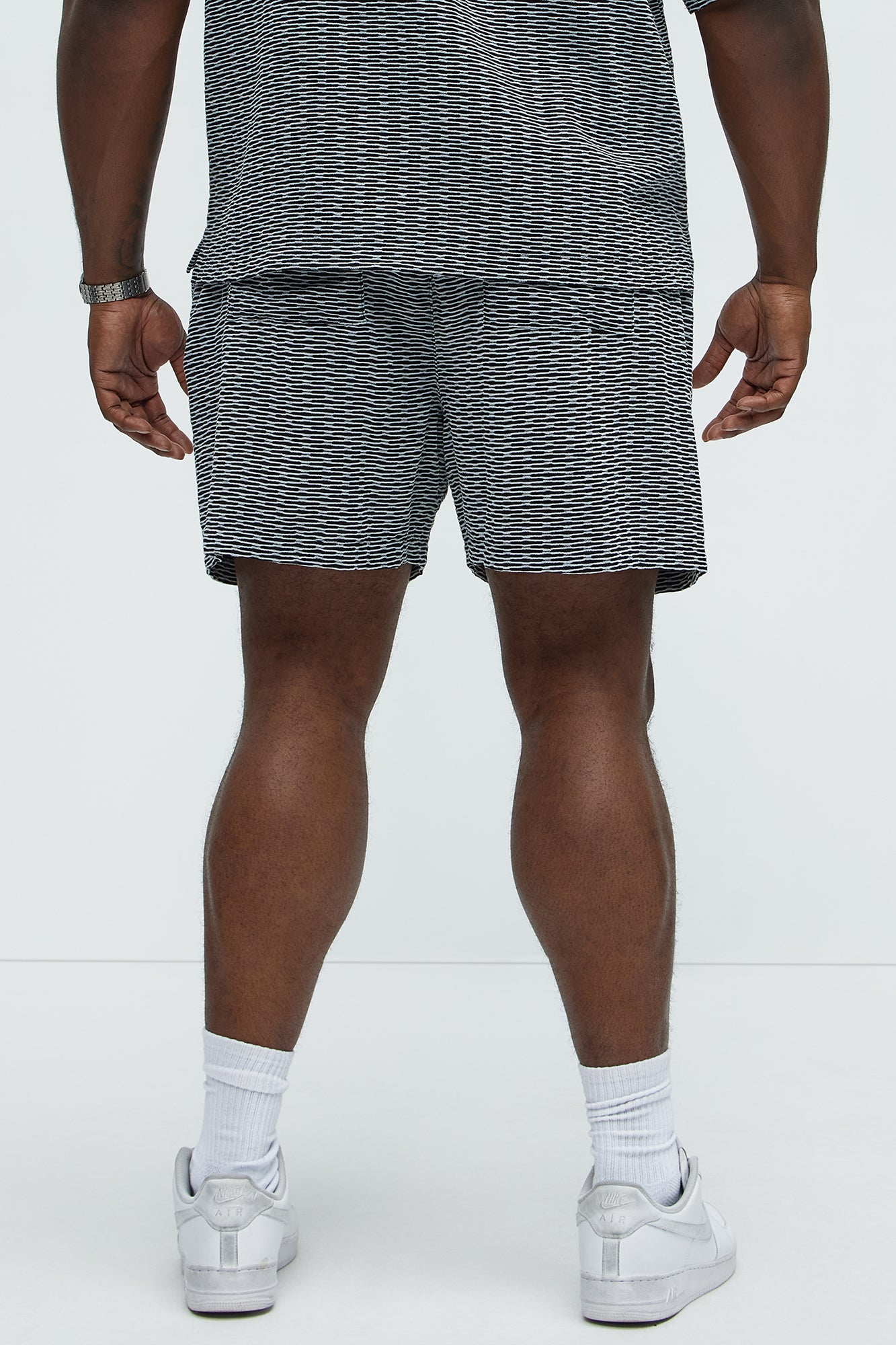 Textured Chenille Pattern Shorts - Black/White - Image 9