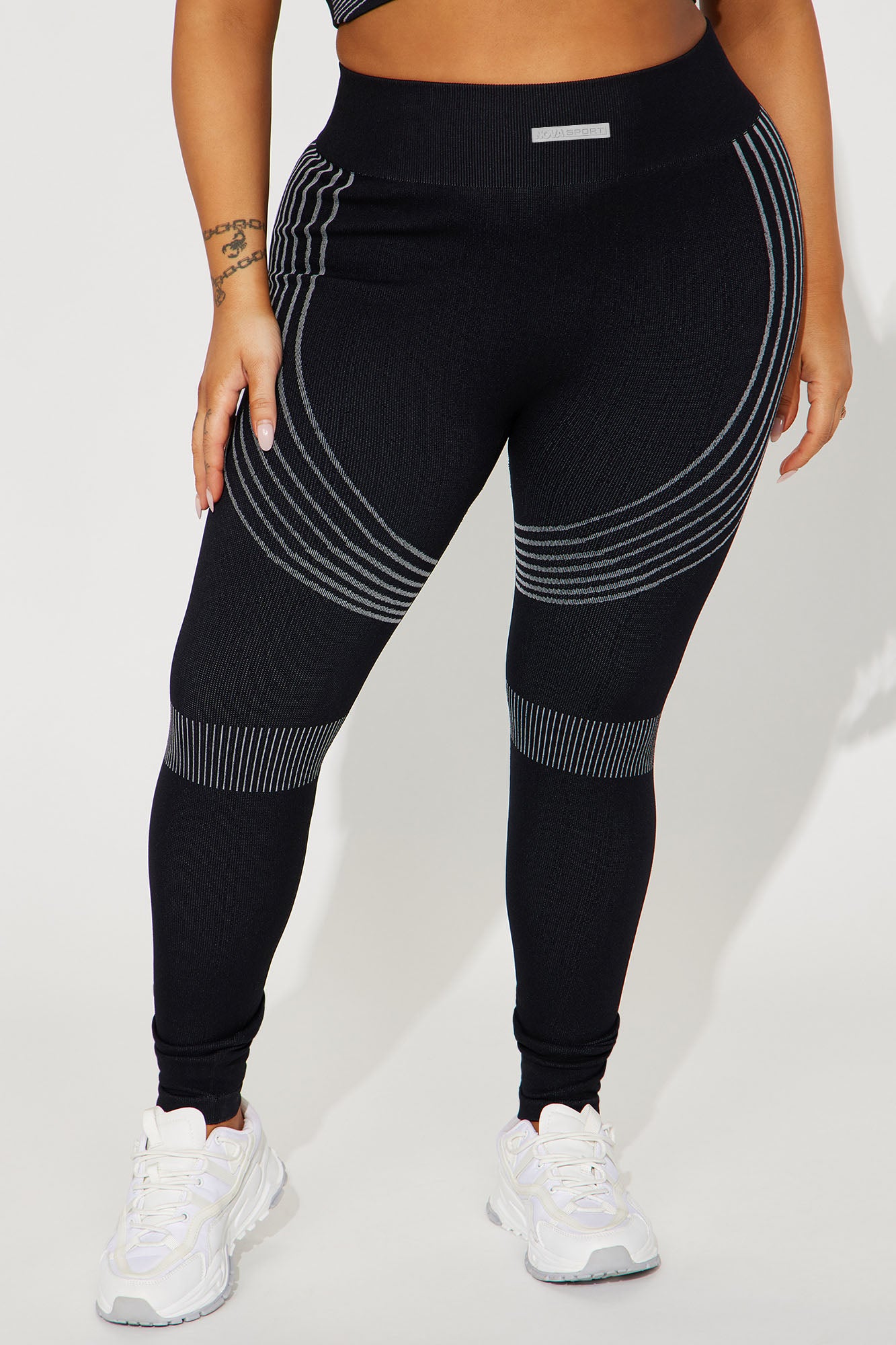 Speed Flex Seamless Shaping Active Legging - Black - Image 6