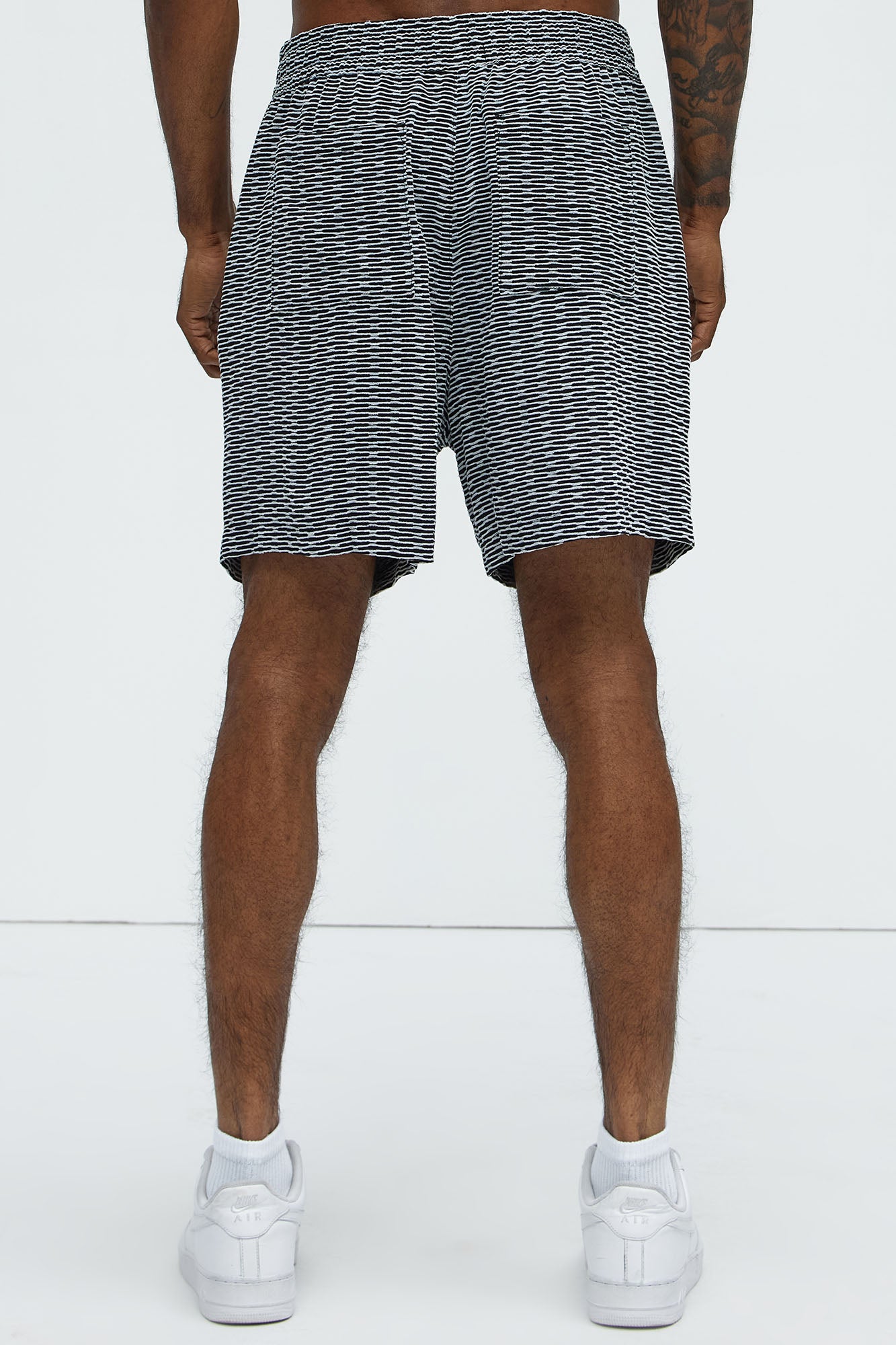 Textured Chenille Pattern Shorts - Black/White - Image 5