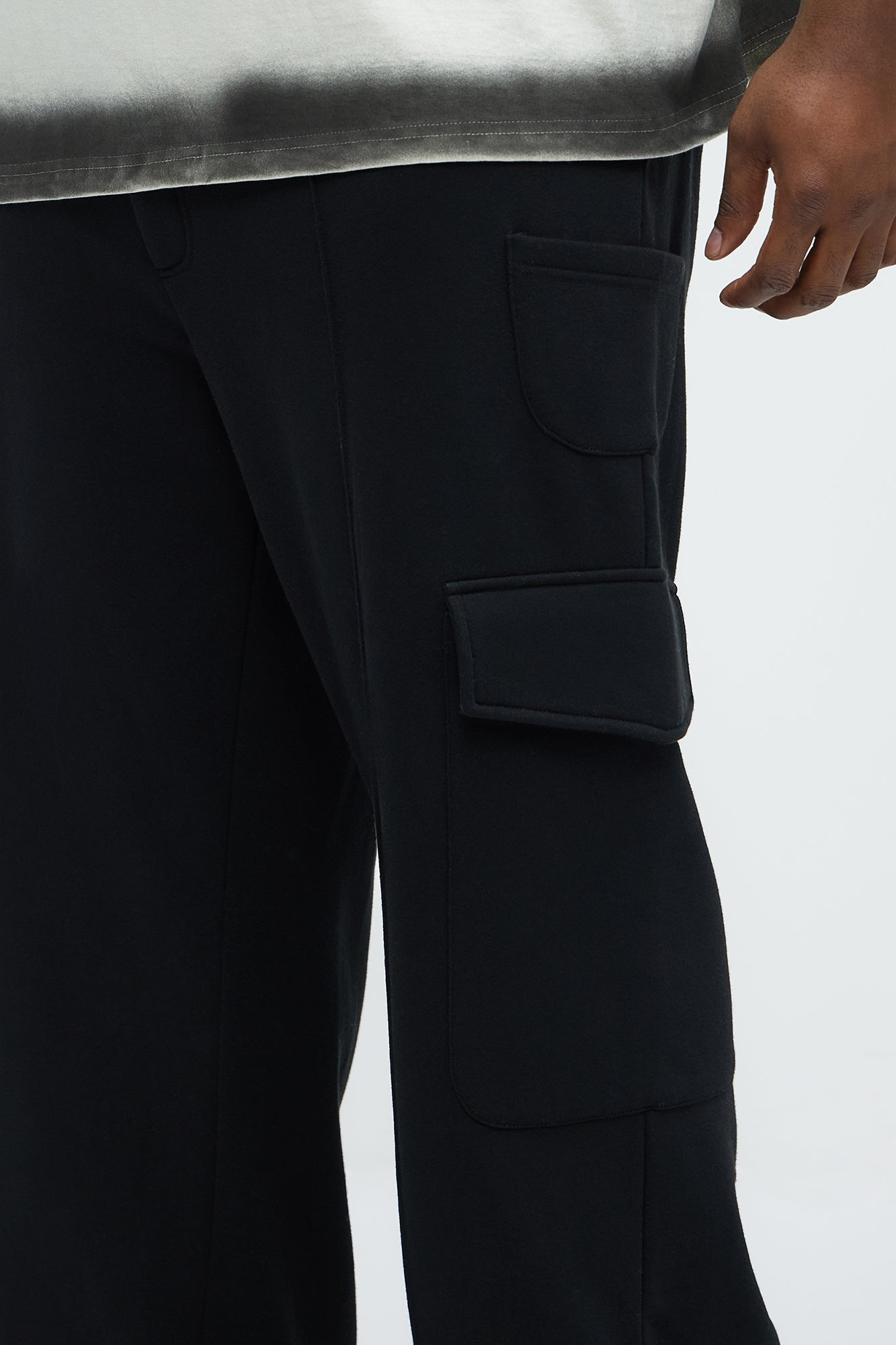 Tyson Baggy Cargo Sweatpants - Black - Image 8