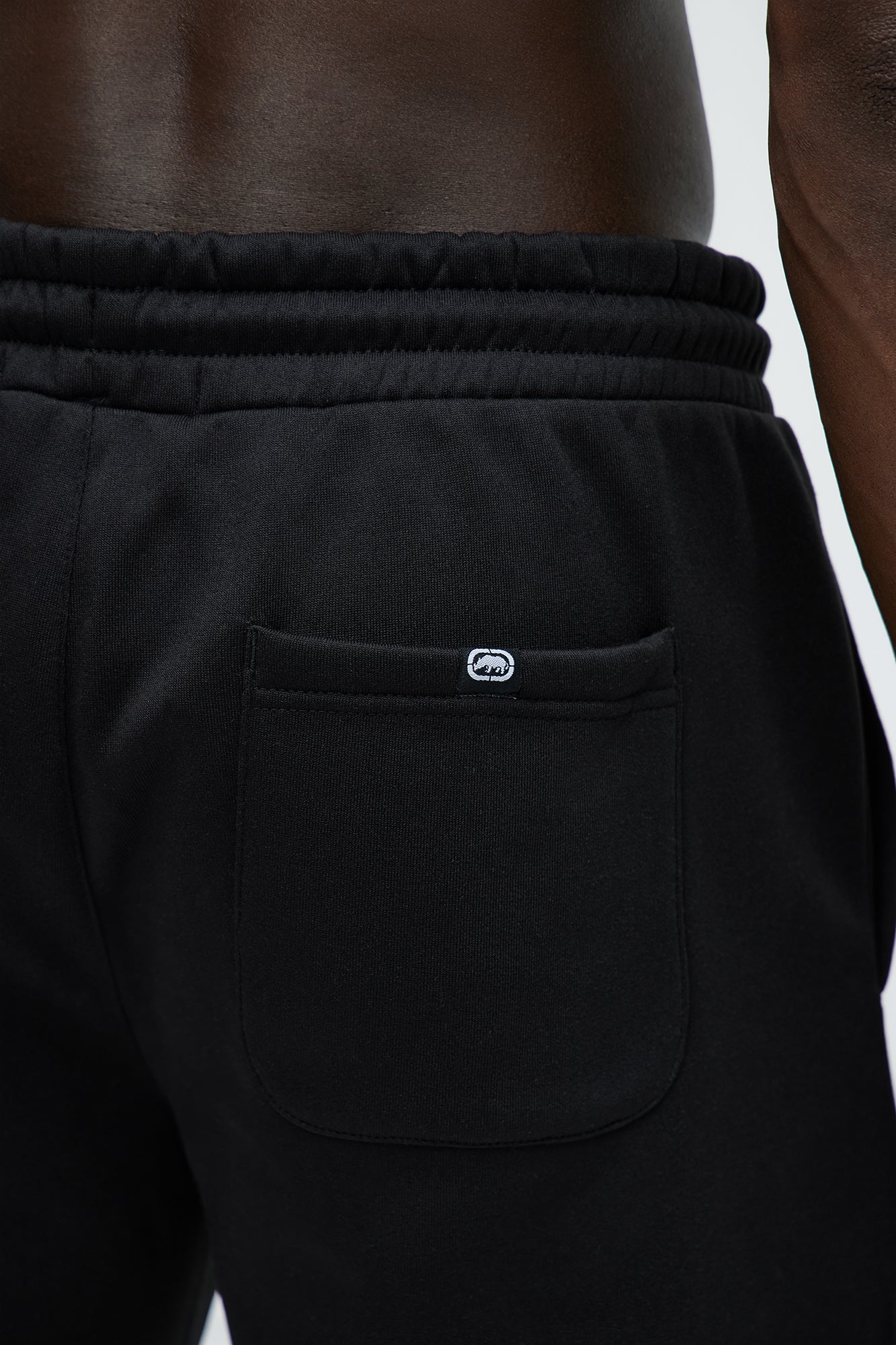 Ecko Unltd Logo Sweatshorts - Black - Image 3