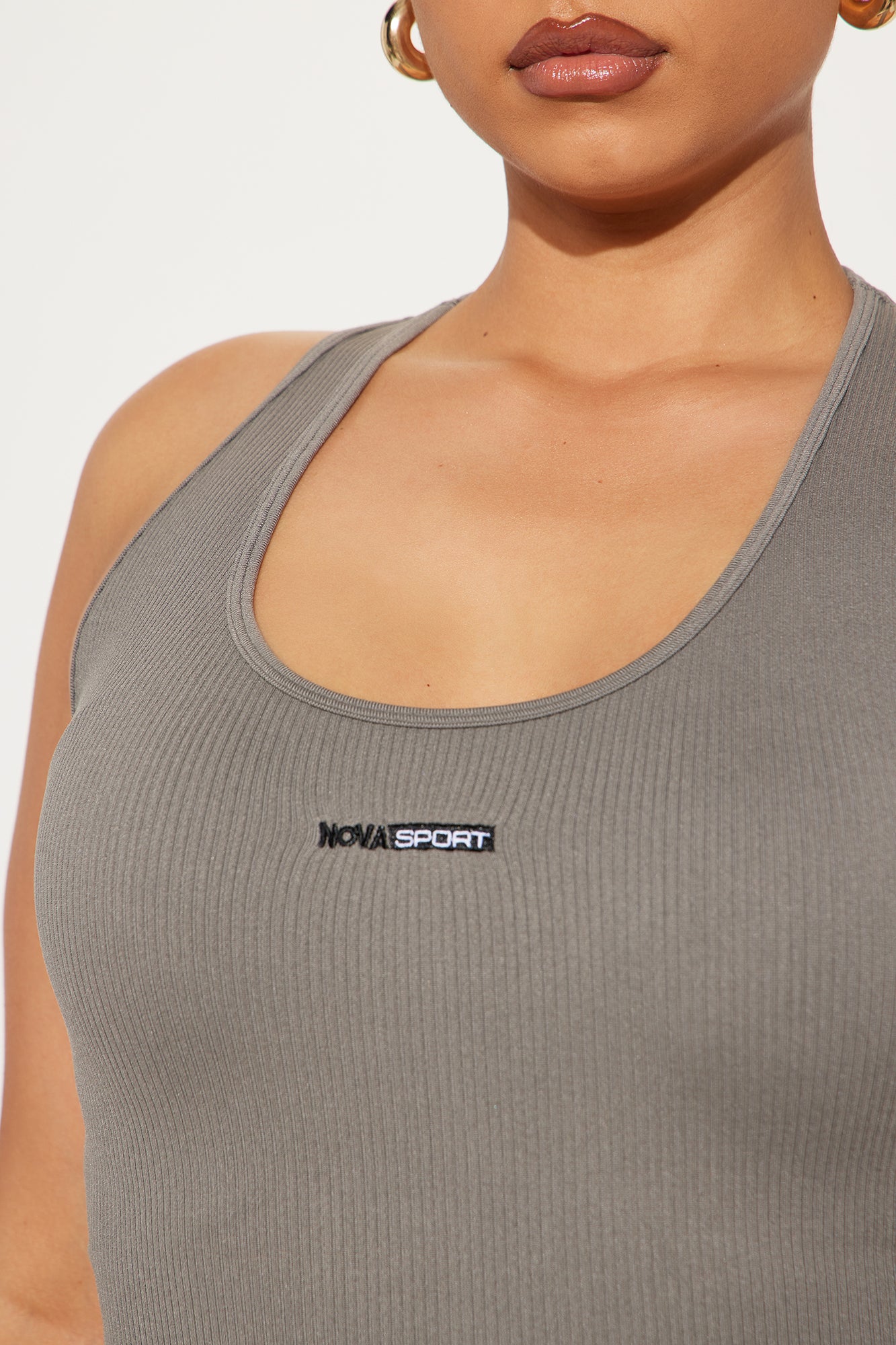 Court Cutie Effortless Seamless Active Top - Charcoal - Image 7