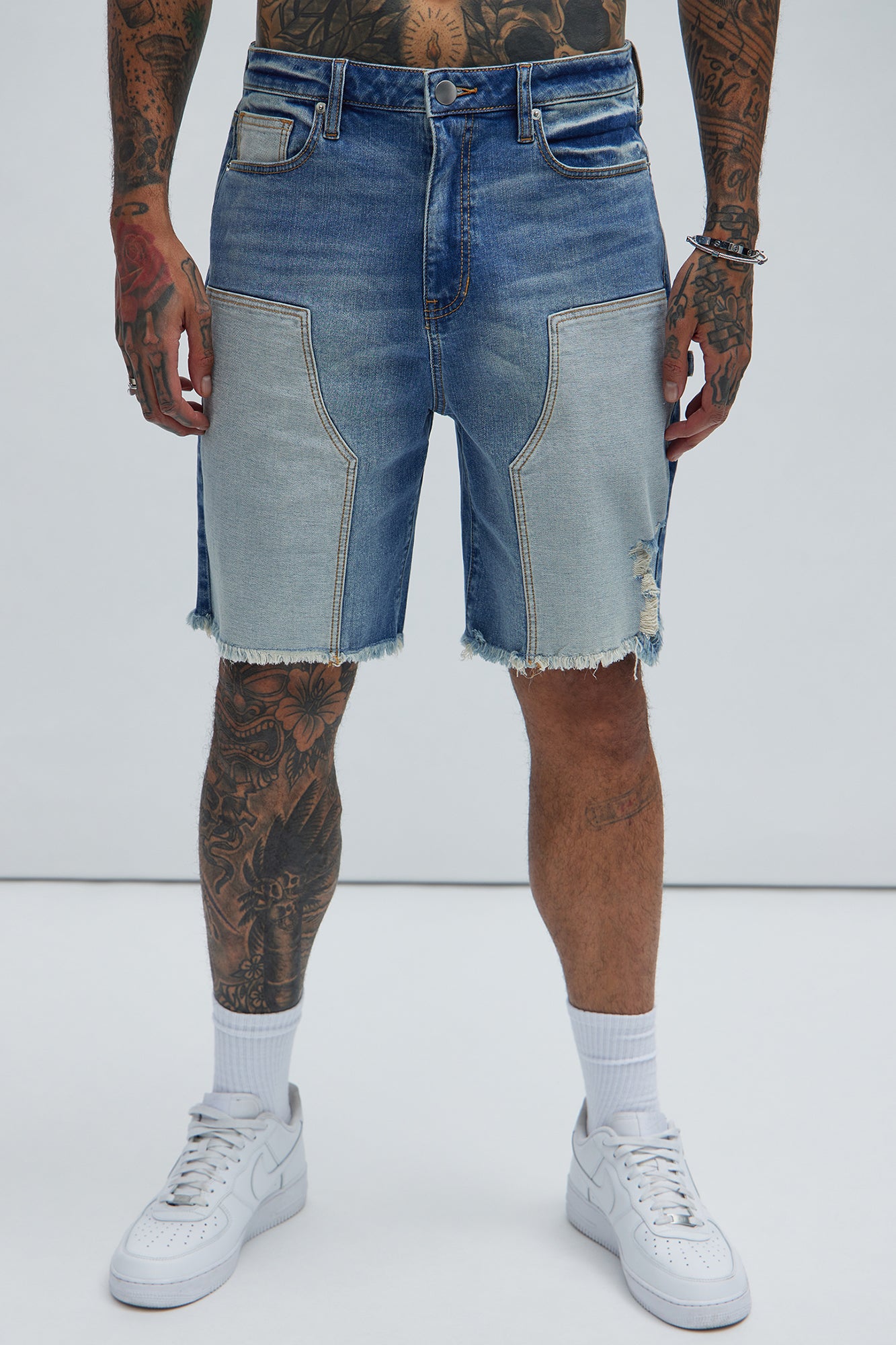 Braddy Carpenter Relaxed Shorts - Medium Wash - Image 3