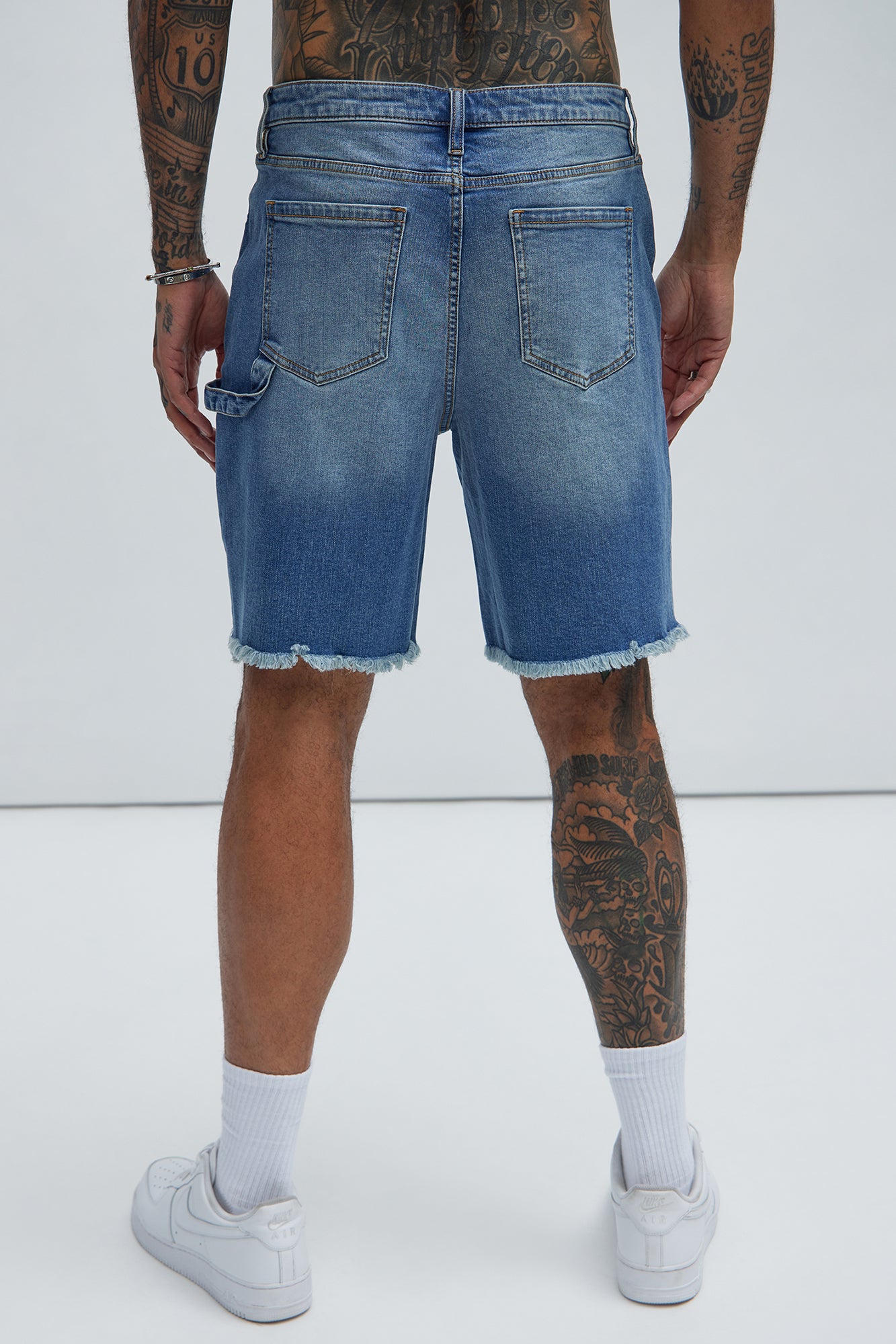 Braddy Carpenter Relaxed Shorts - Medium Wash - Image 4