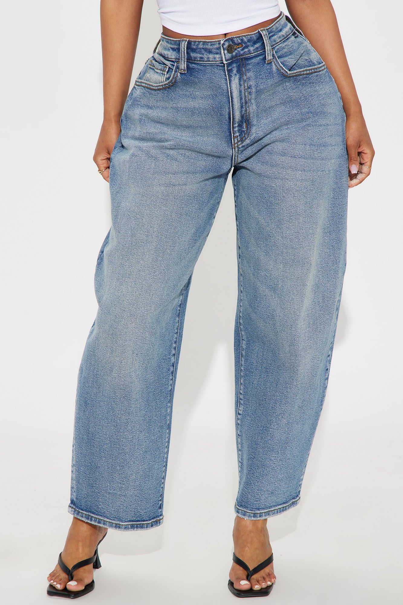 Classic Barrel Leg Denim Jeans - Vintage Wash - Image 3