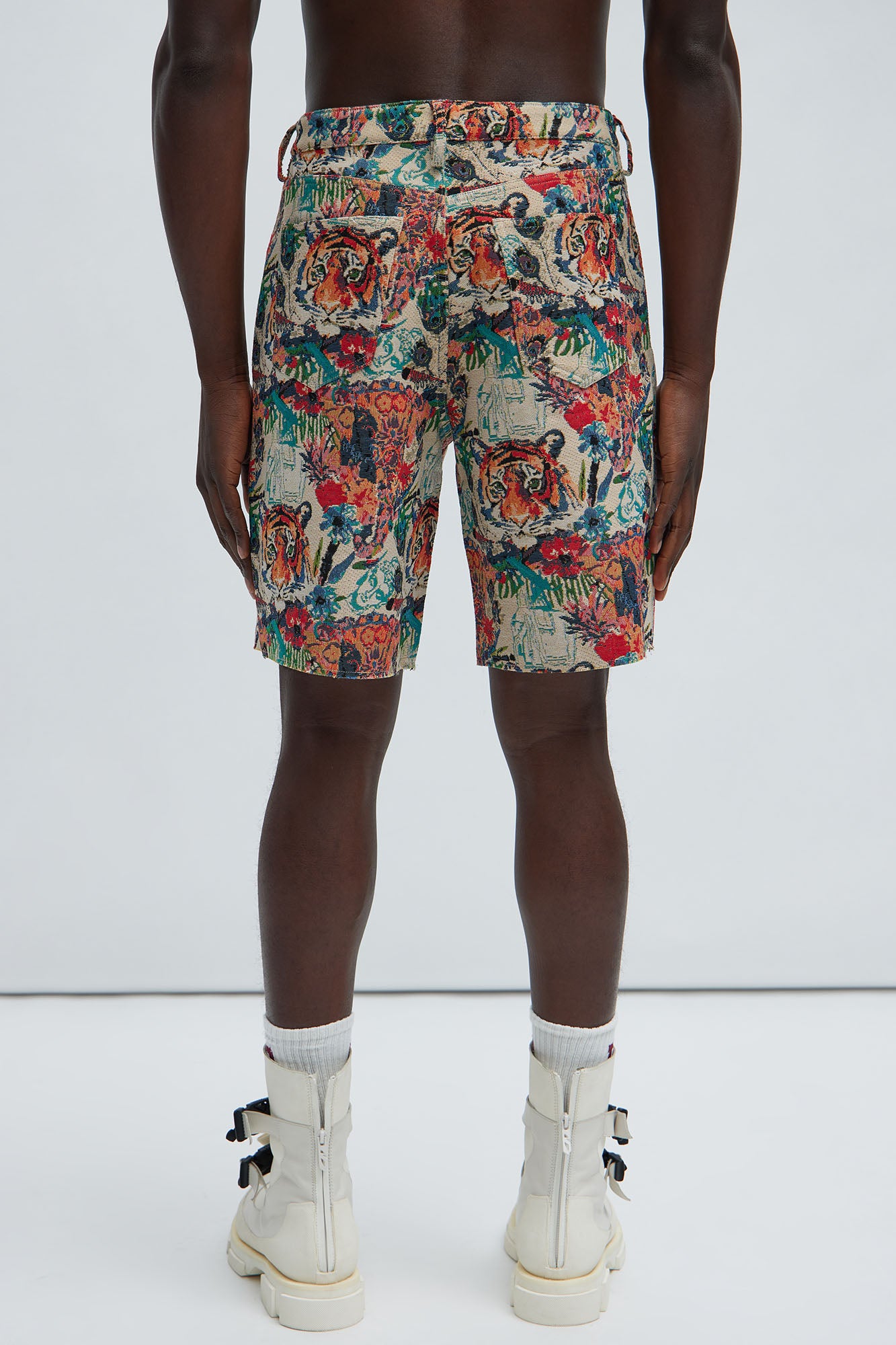Ansel Tapestry Relaxed Shorts - Multi Color - Image 4