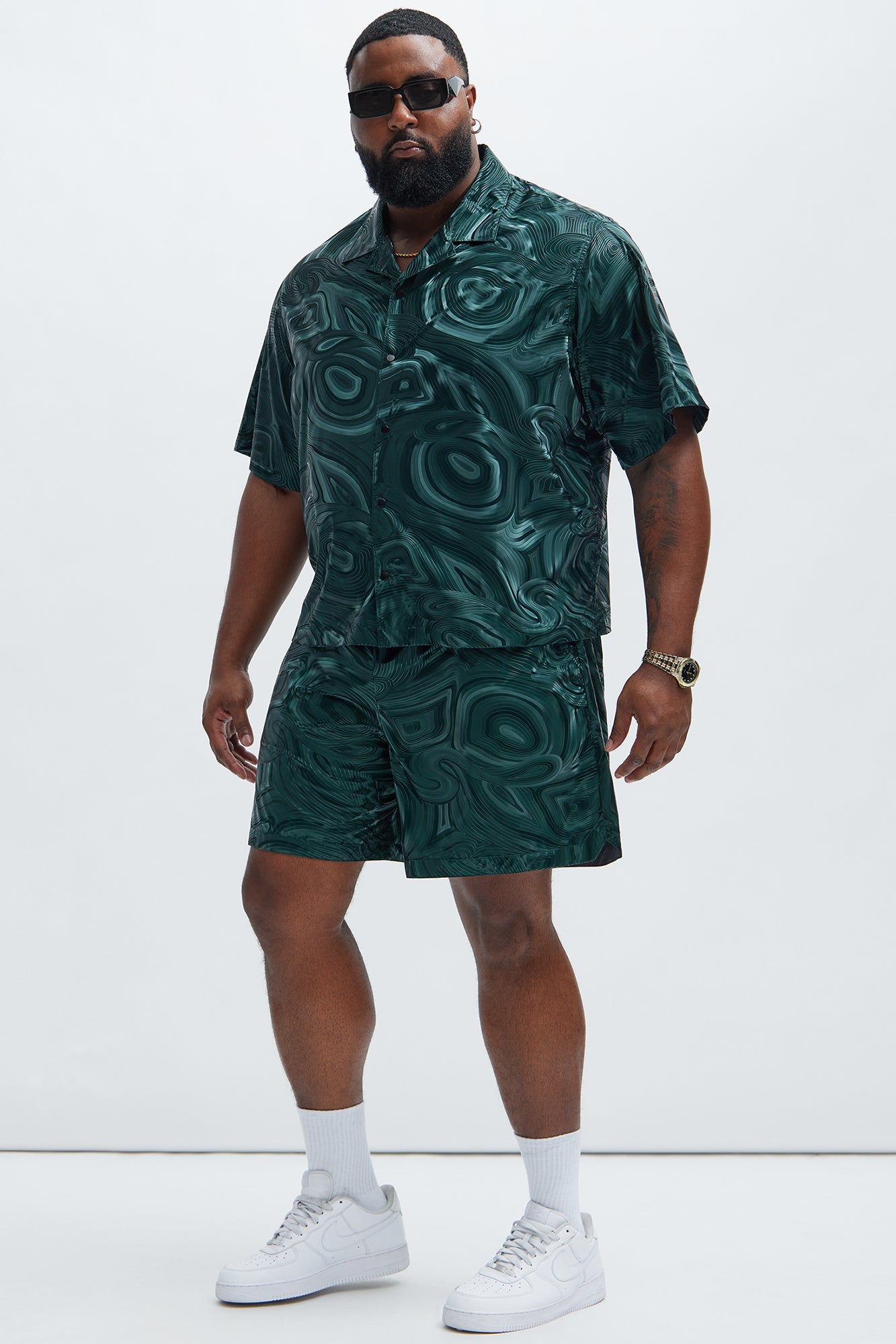 Prismatic Shorts - Green - Image 6