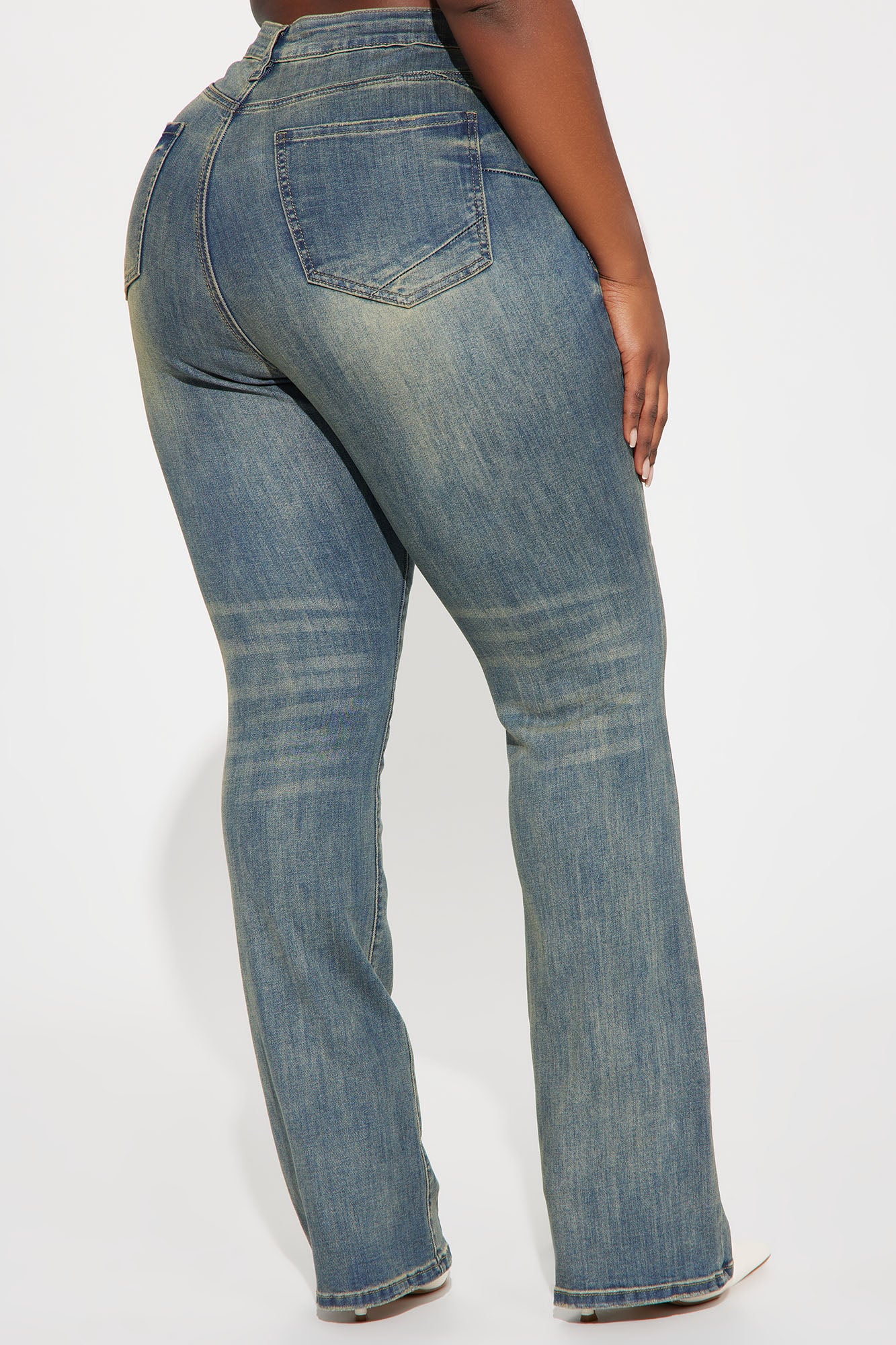 Vera Sculpting Stretch Bootcut Jeans - Medium Wash - Image 6