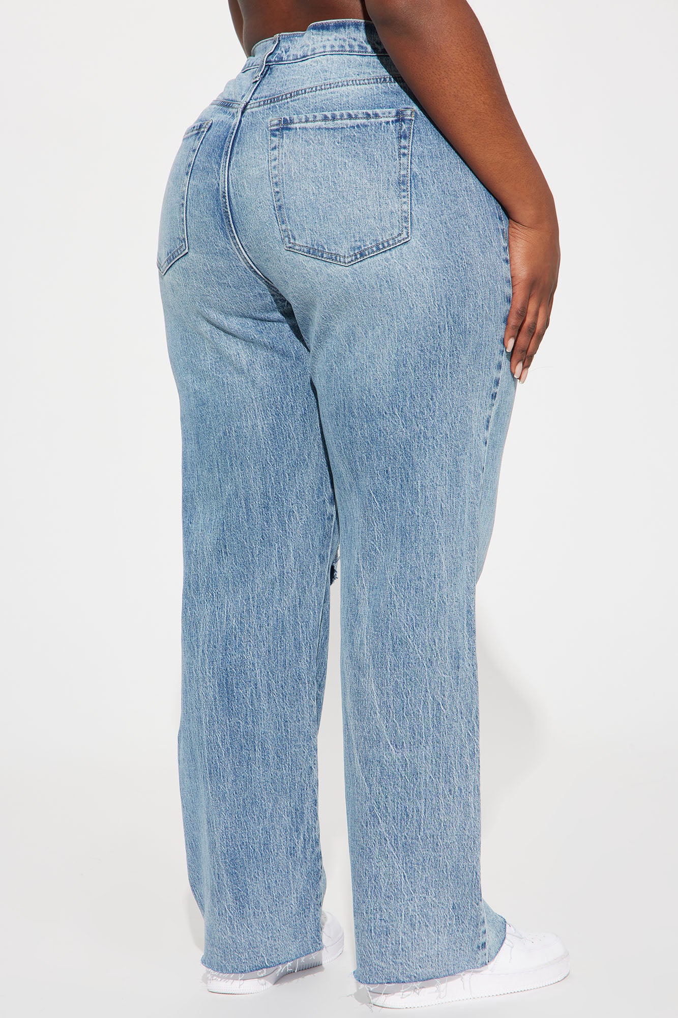 Catching Your Eye Stretch Straight Leg Jeans - Light Wash - Image 7