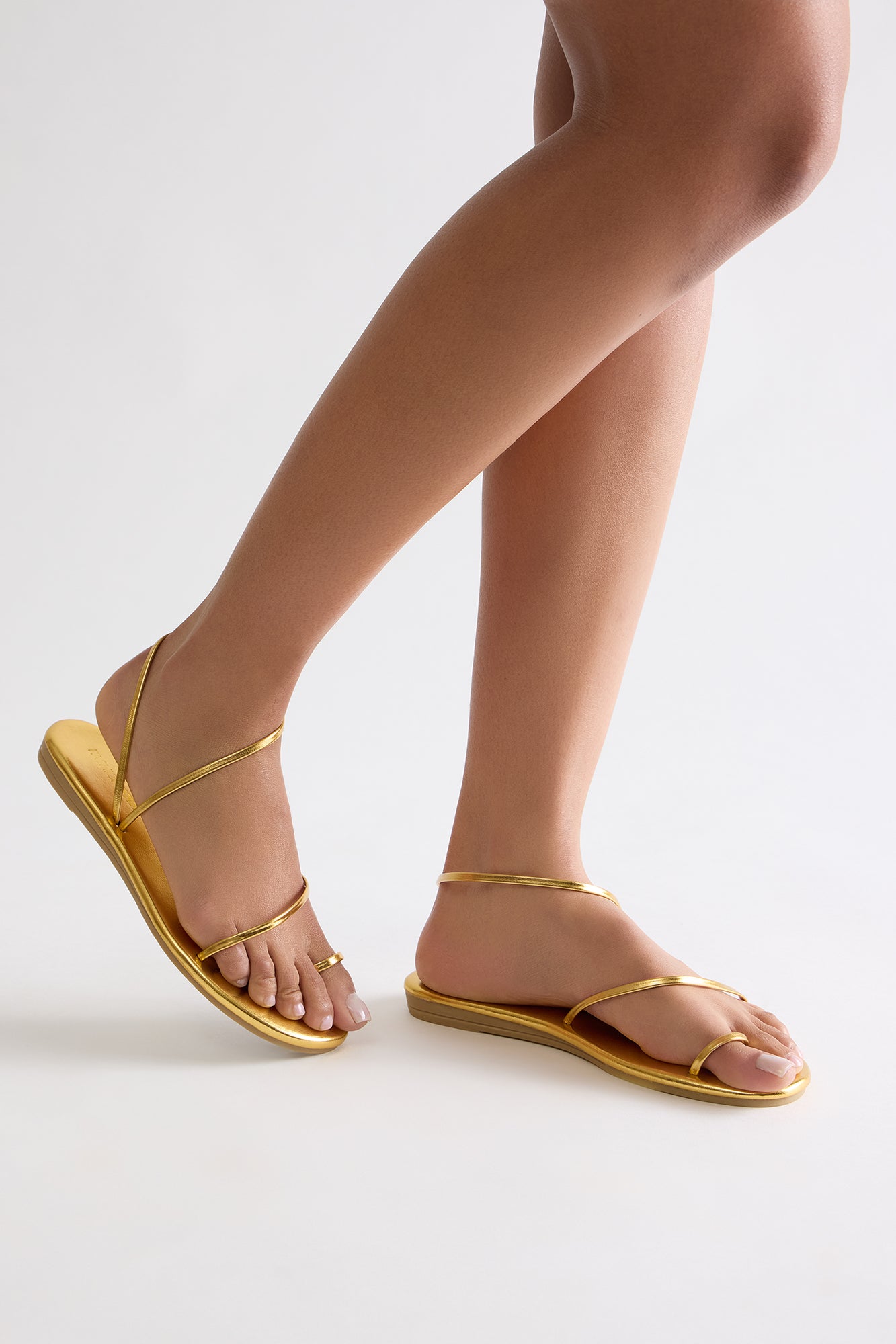 Reeve Metallic Sandals - Gold - Image 4