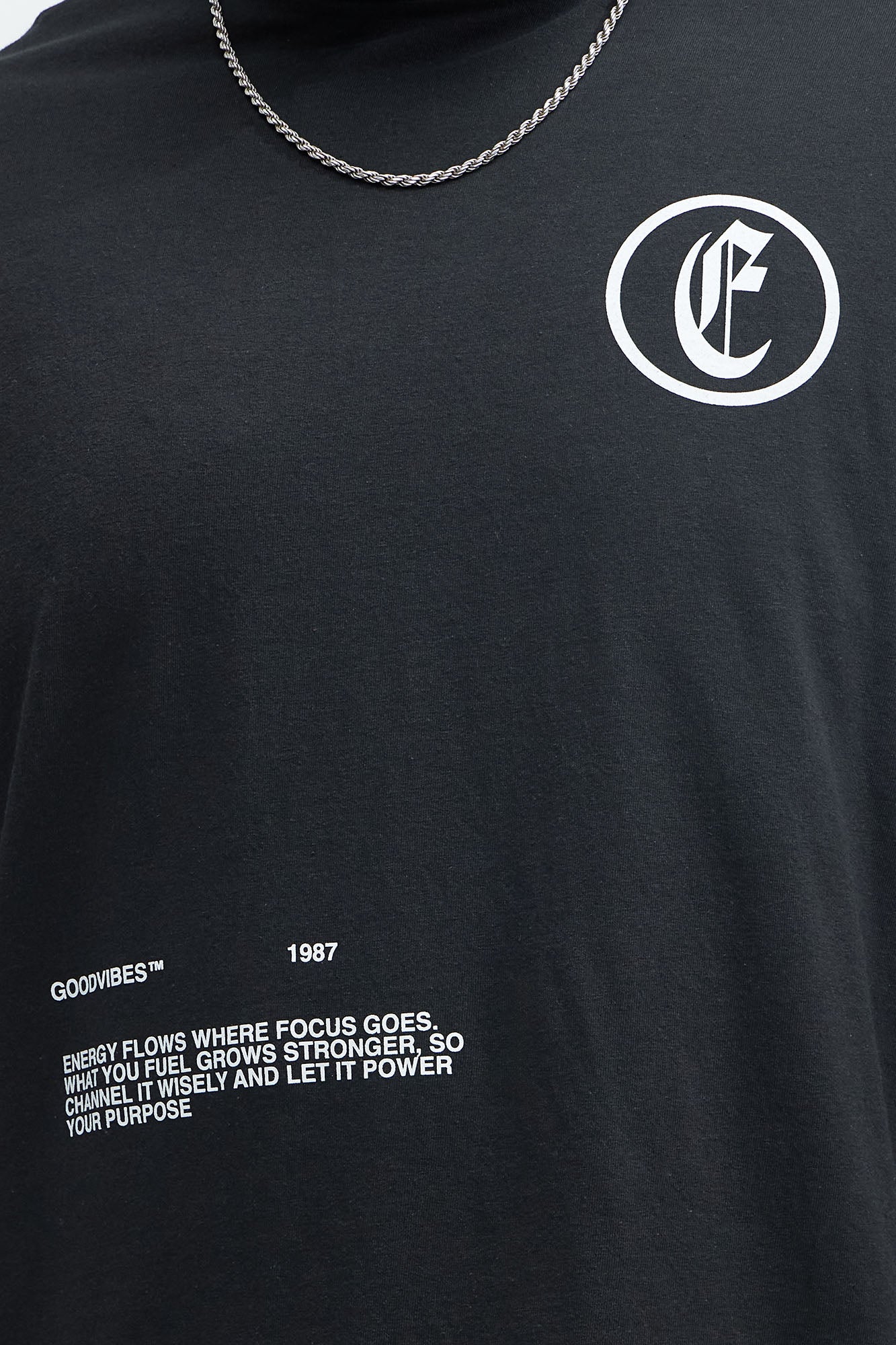 Vibes On Lock Short Sleeve Tee - Black - Image 8