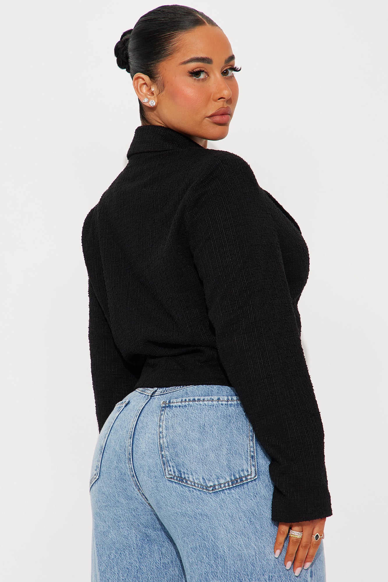 Dana Cropped Solid Tweed Blazer - Black - Image 3