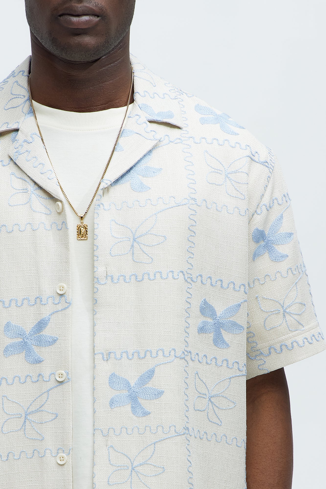 Embroidered Flowers Cuban Collar Button Up Shirt - Off White/combo - Image 3