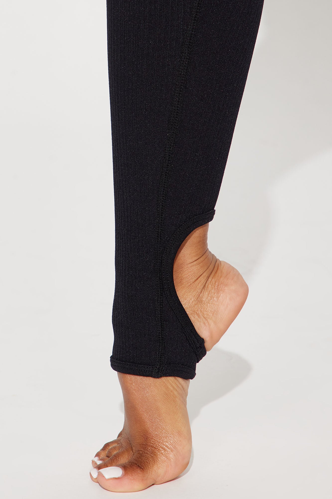 Effortless Triton Ribbed Seamless Stirrup - Black - Image 3