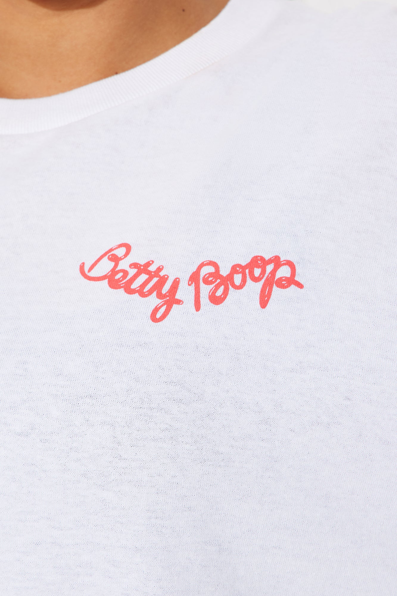 Betty Boop Queen Oversized Tee - White - Image 9