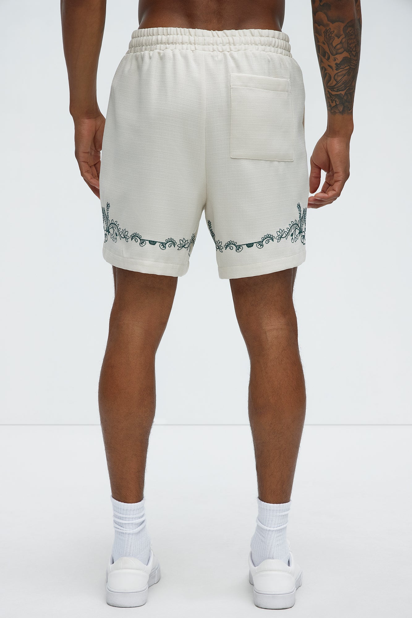 Vine Border Embroidered Shorts - Cream - Image 4