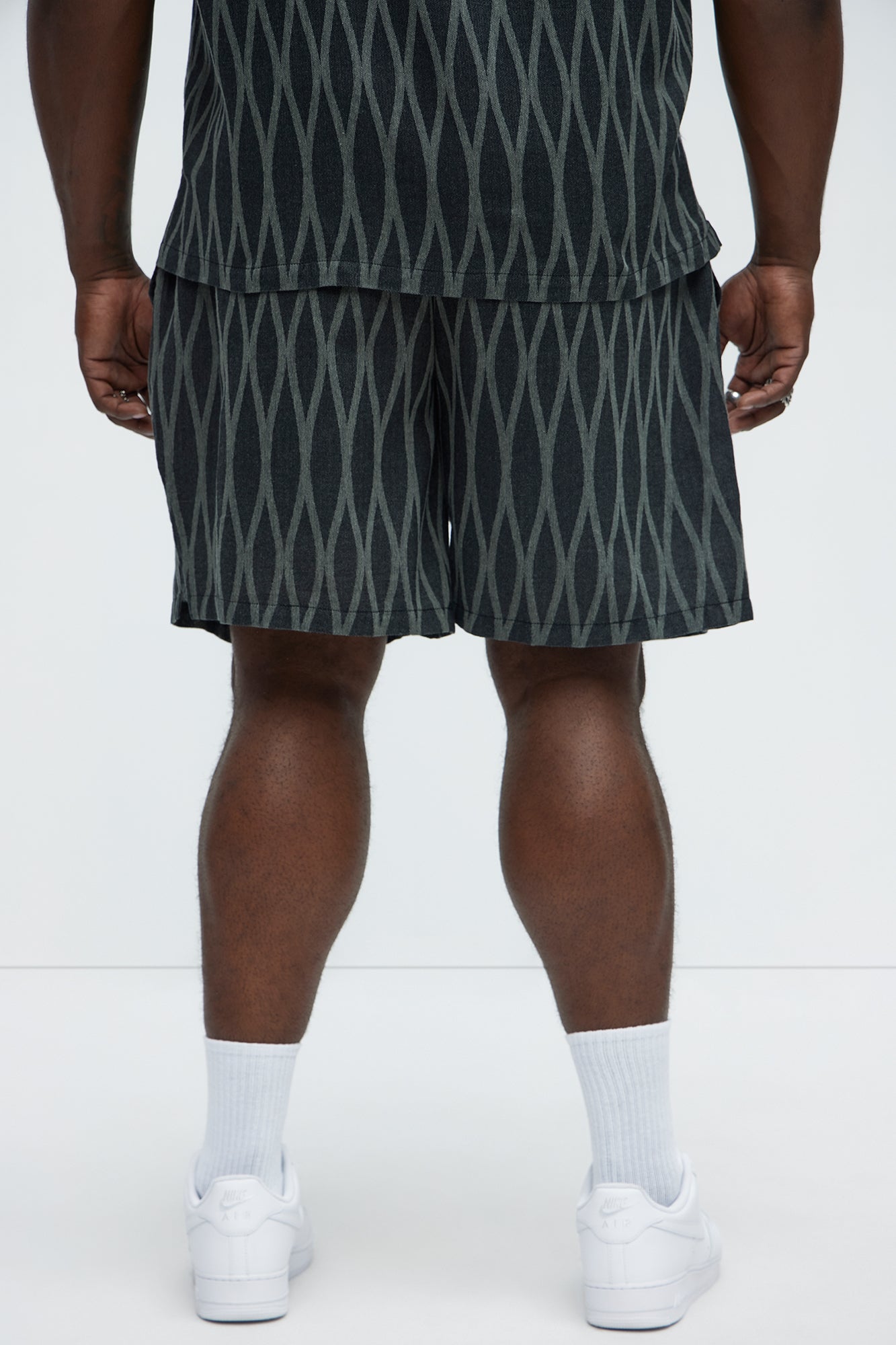 Waved Lines Shorts - Black/combo - Image 8