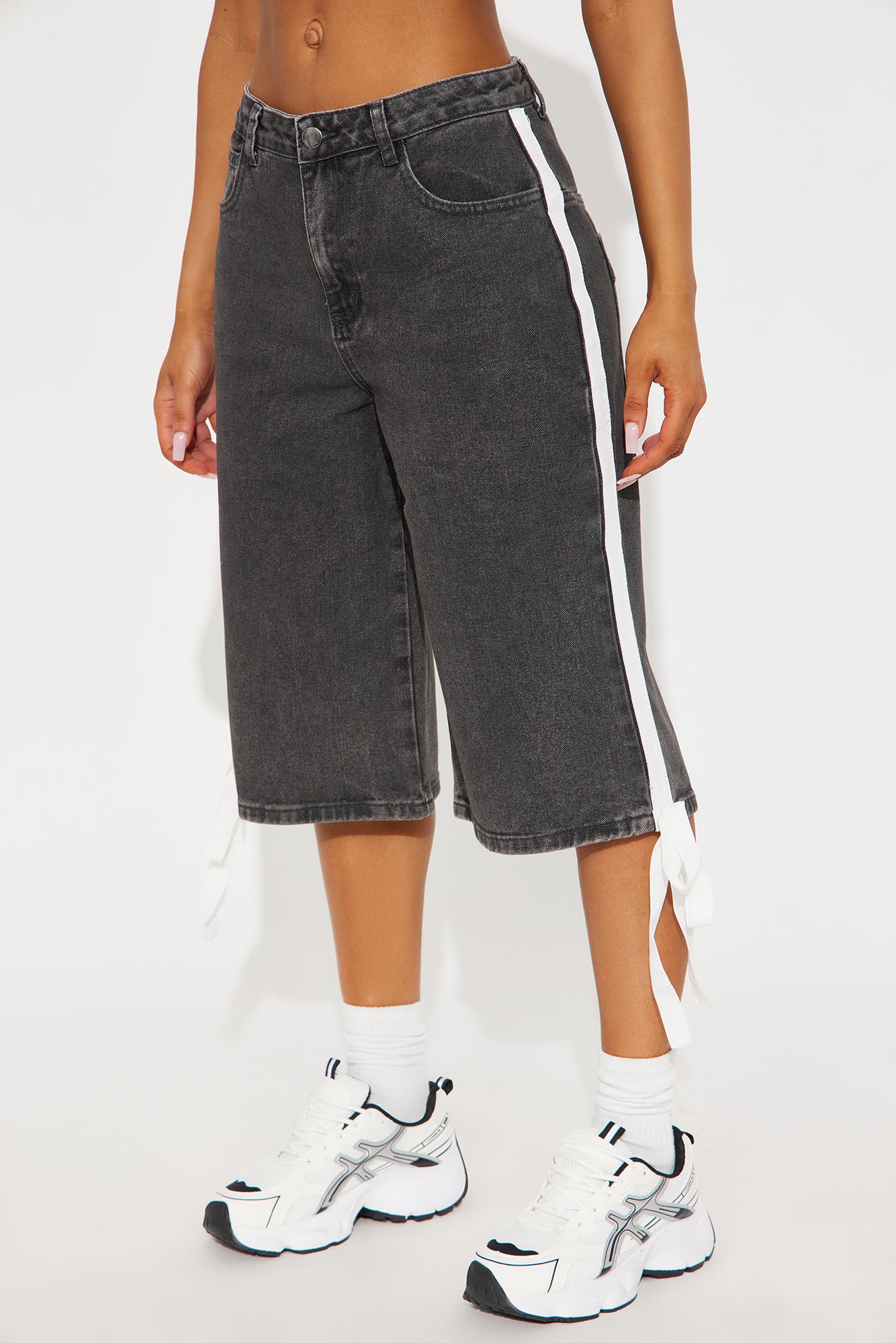 Kimi Non Stretch Stripe Denim Jorts - Black Wash - Image 3