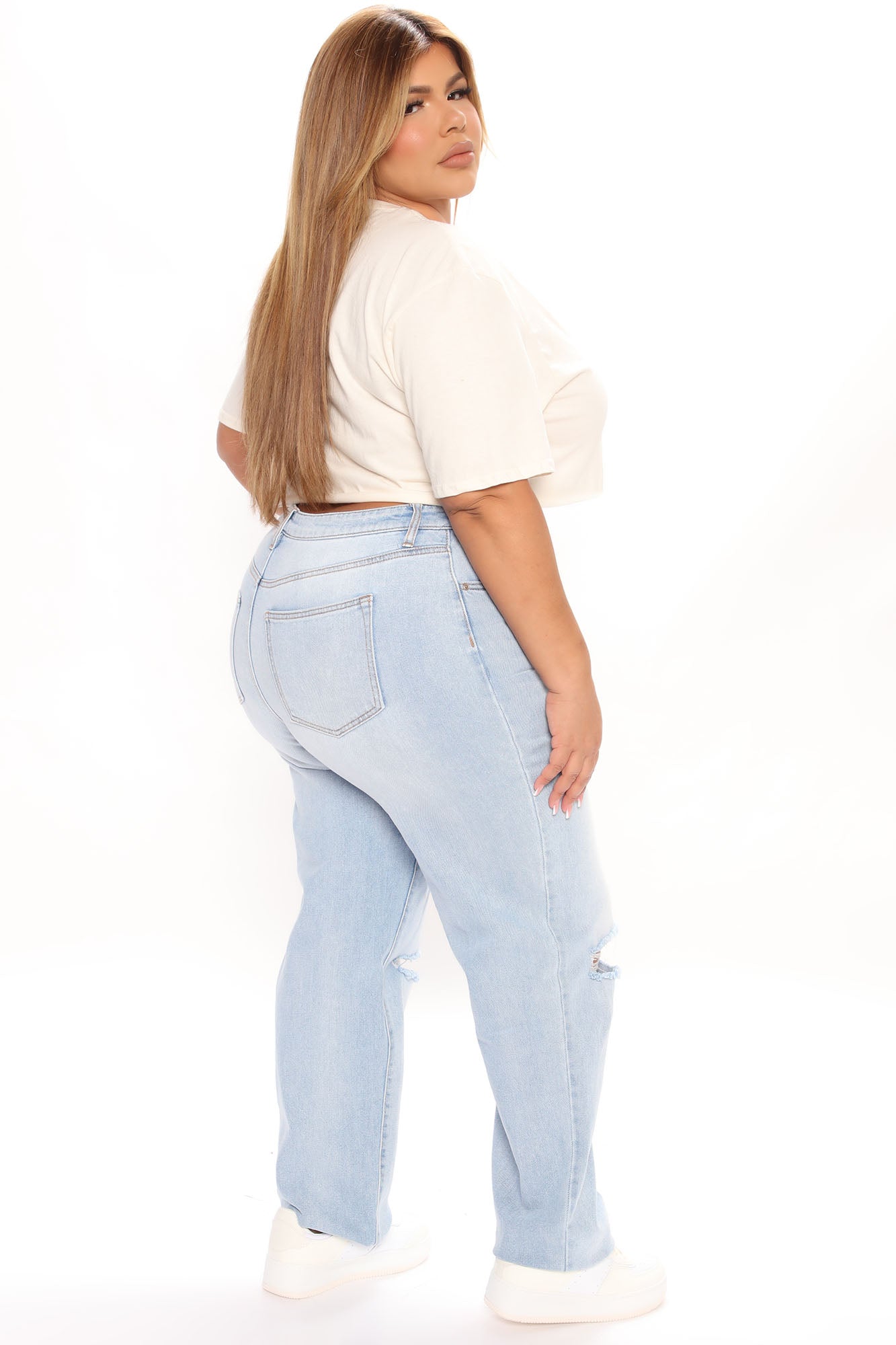 Beat Me To It Straight Leg Jeans - Light Blue Wash - Image 7