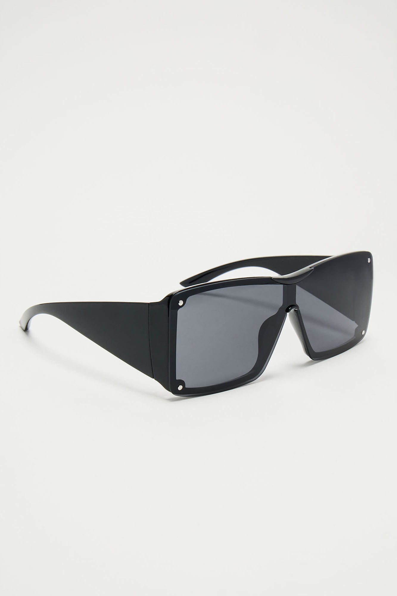 True Shield Sunglasses - Black - Image 4