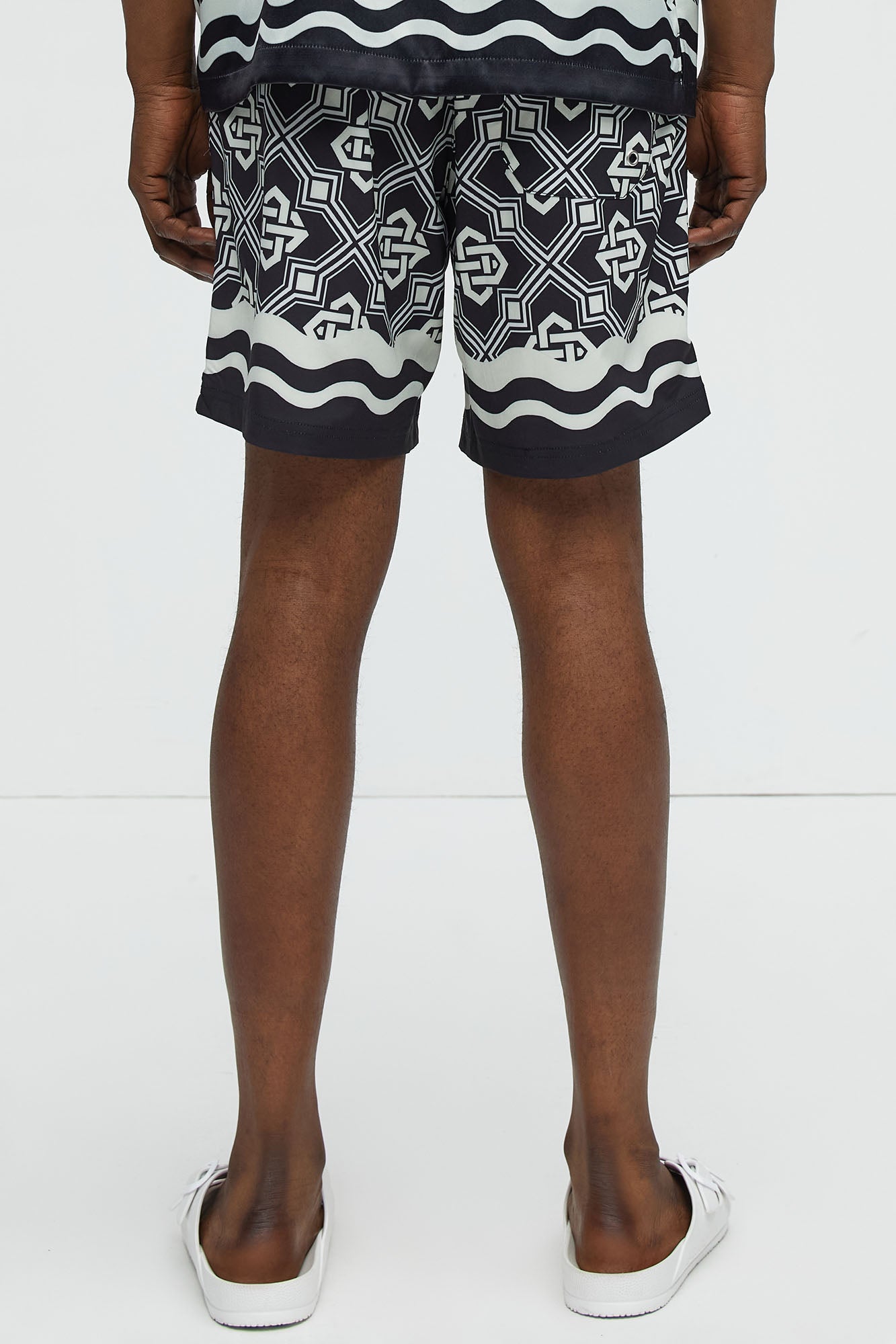 Geometric Wavy Border Swim Classic Trunk - Multi Color - Image 4