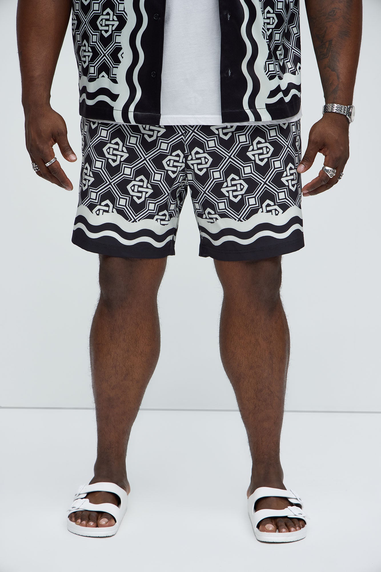 Geometric Wavy Border Swim Classic Trunk - Multi Color - Image 5