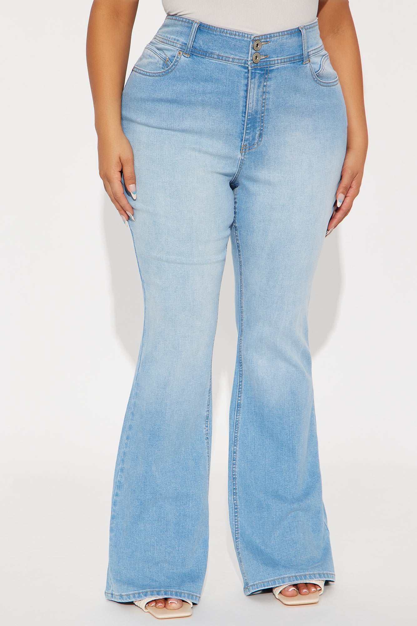 Bethany Double Button Mid Rise Flare Jeans - Light Wash - Image 4
