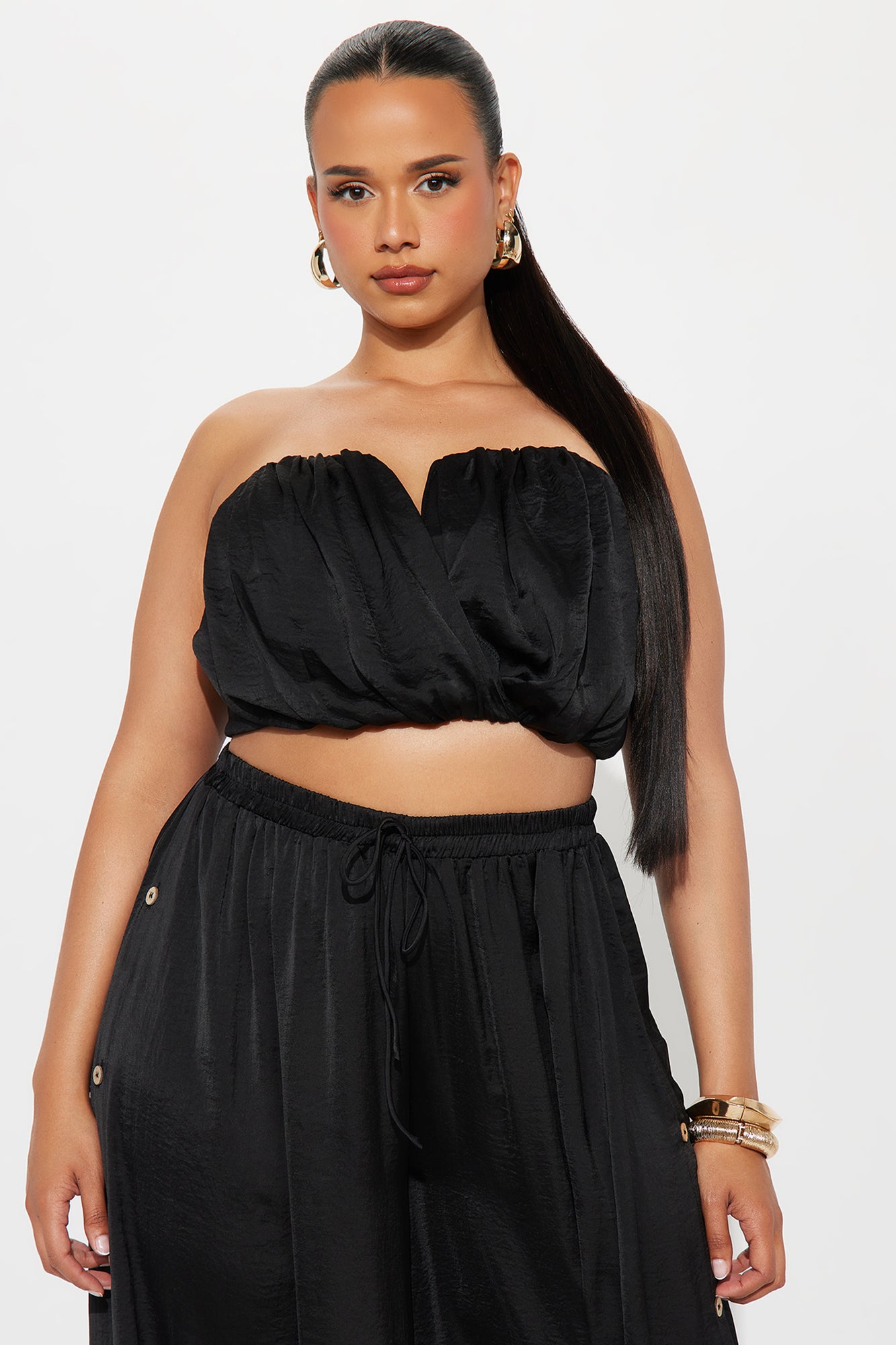 Eloise Satin Tube Top And Wide Leg Pant Set - Black - Image 5