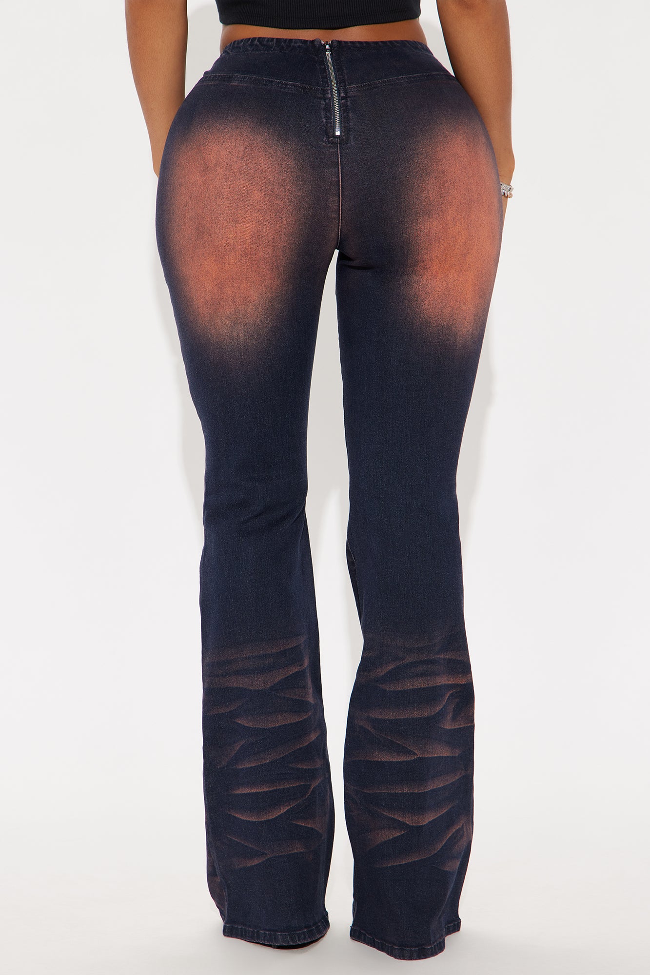 Level Up Mid Rise V Waistband Flare Jeans - Black Wash - Image 3