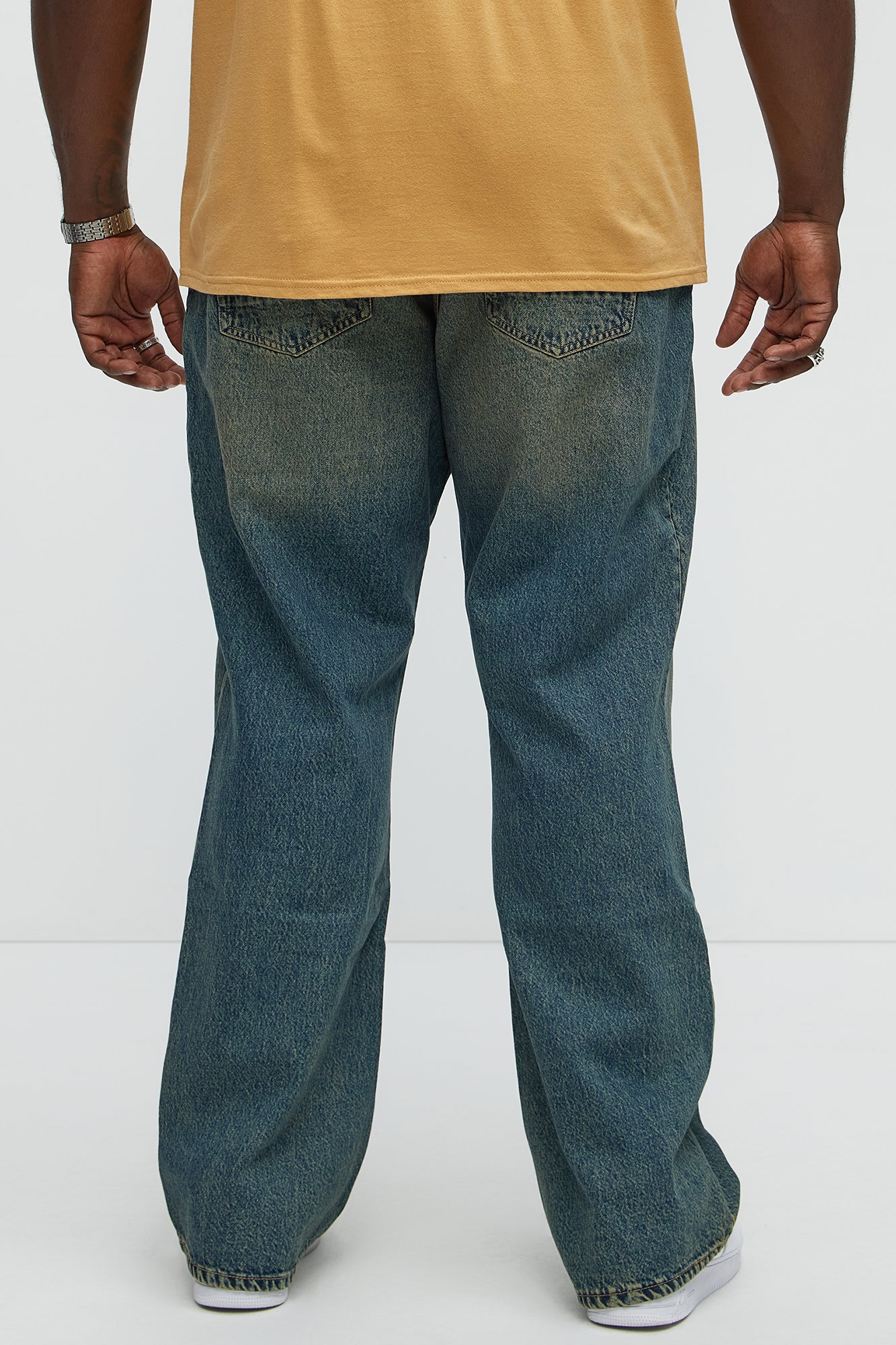 In The Middle Paneled Stacked Slim Flare Jeans - Vintage Blue Wash - Image 4