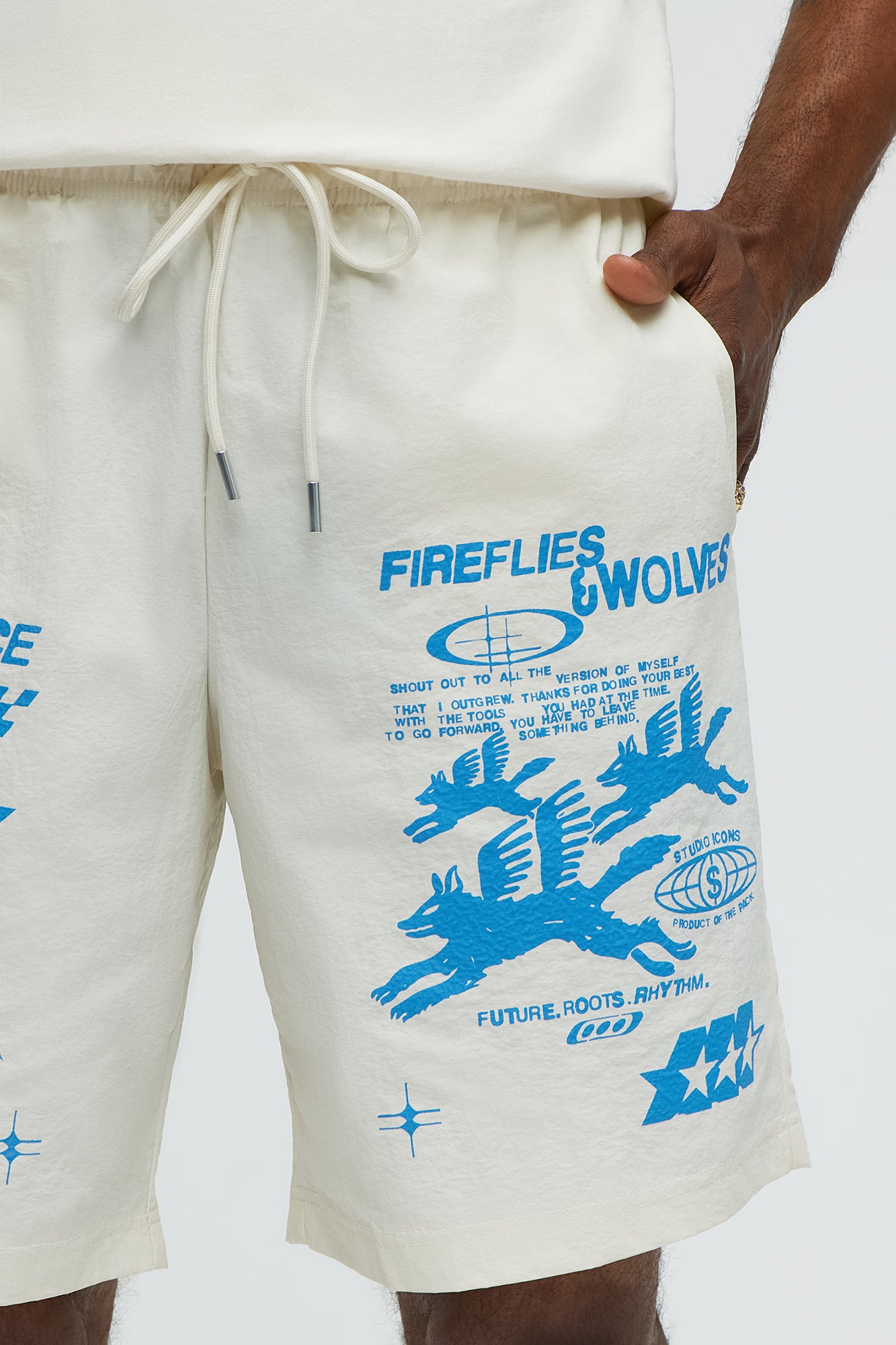 Fireflies And Wolves Graphic Relaxed Shorts - Cream/combo - Image 3