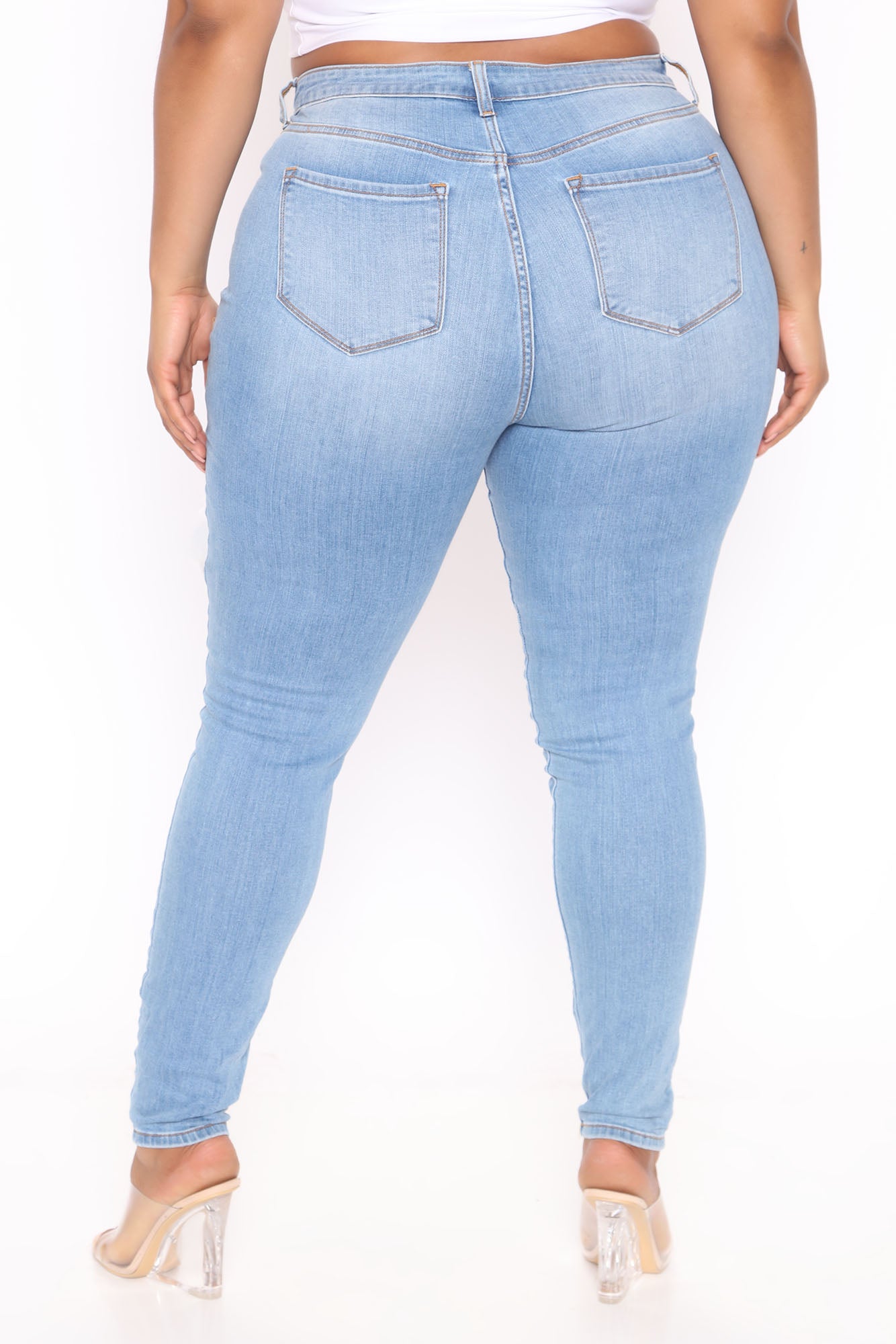 Glistening Jeans - Medium Wash - Image 15