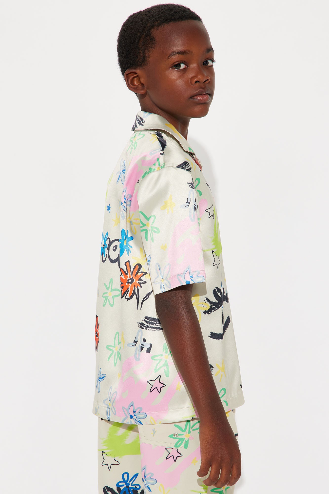 Mini Graffiti Bloom Cuban Collar Button Up Shirt - Multi Color - Image 3