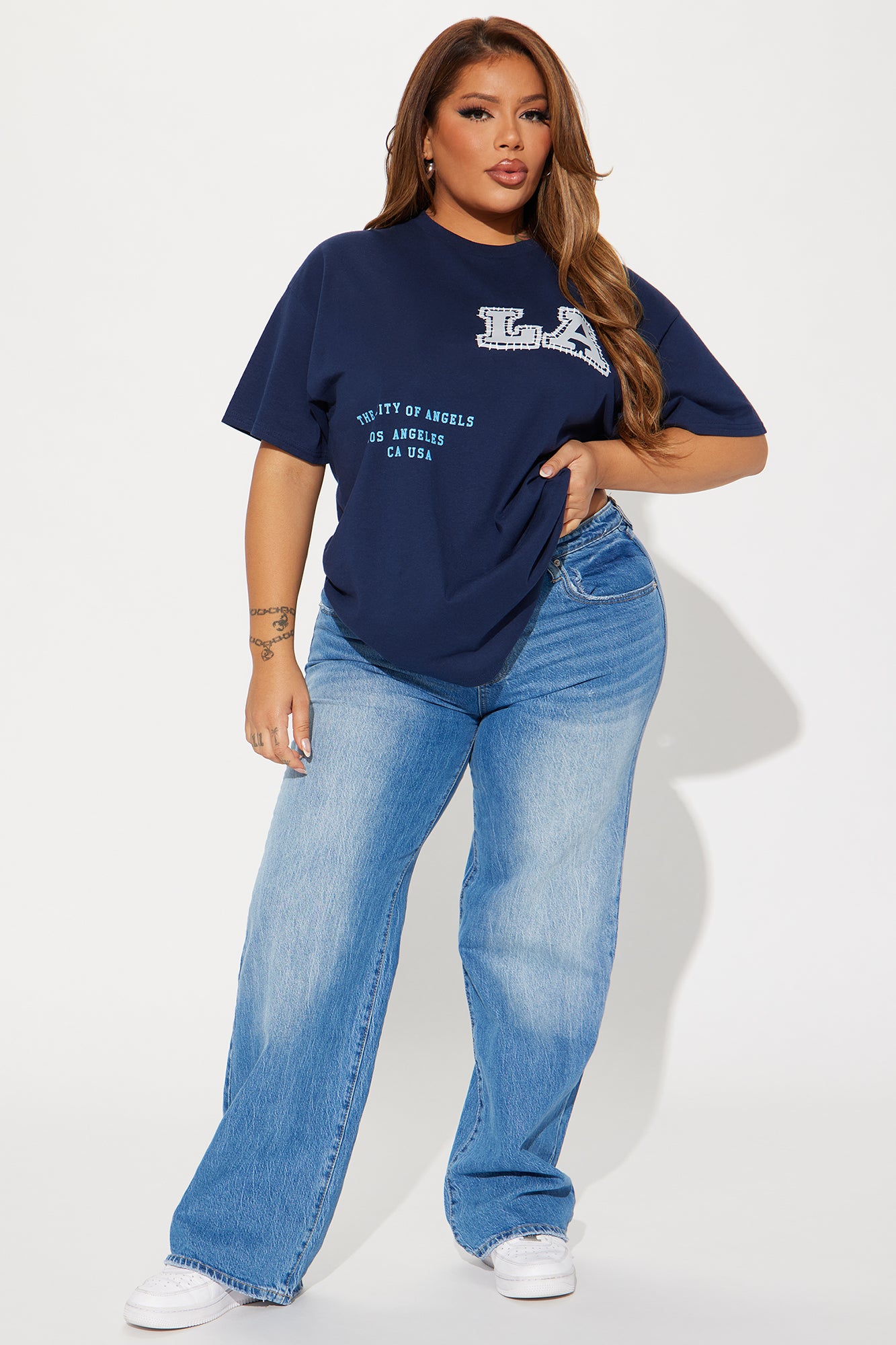 LA Stitched On Me Tee - Navy - Image 7