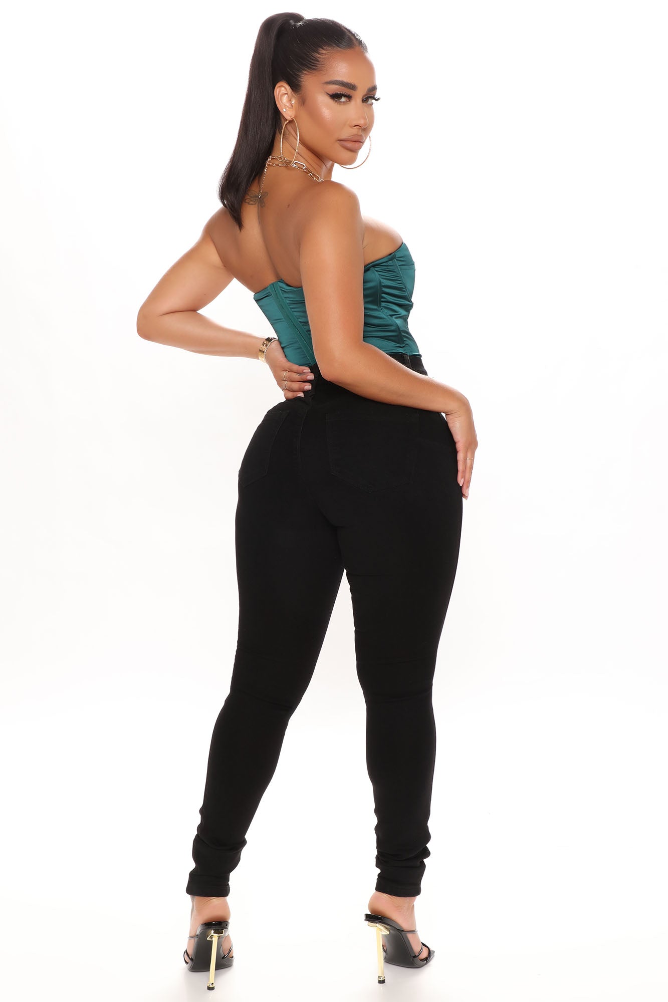 Classic Beauty Booty Lifter Skinny Jeans - Black - Image 5