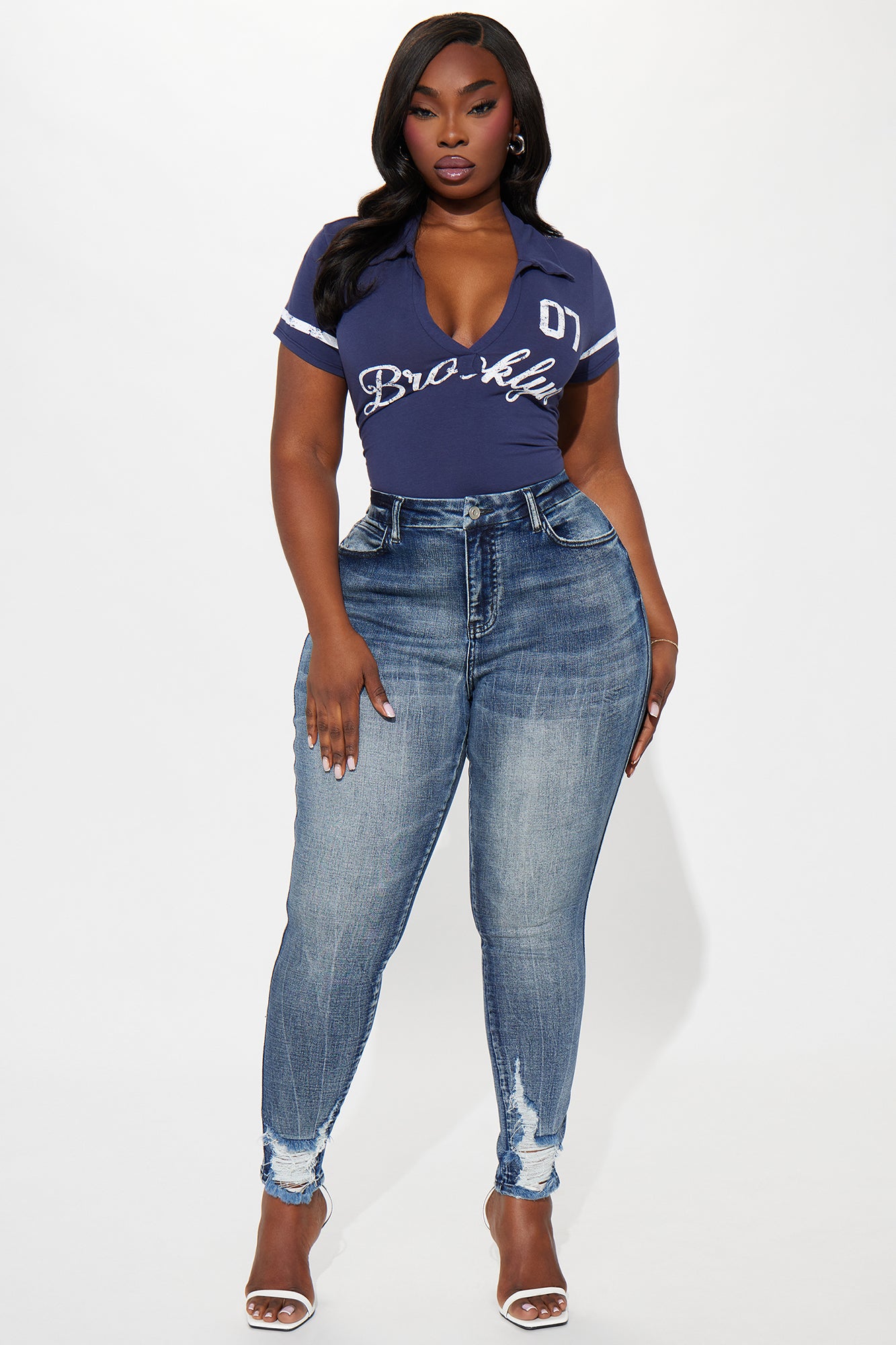 Long Story Short Sculpting Stretch Skinny Jeans - Medium Wash - Image 4
