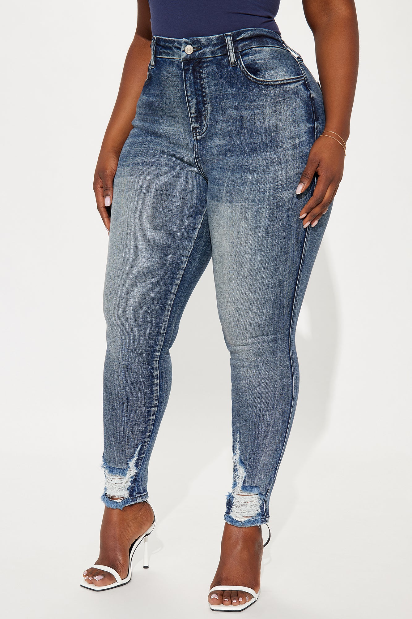 Long Story Short Sculpting Stretch Skinny Jeans - Medium Wash - Image 5