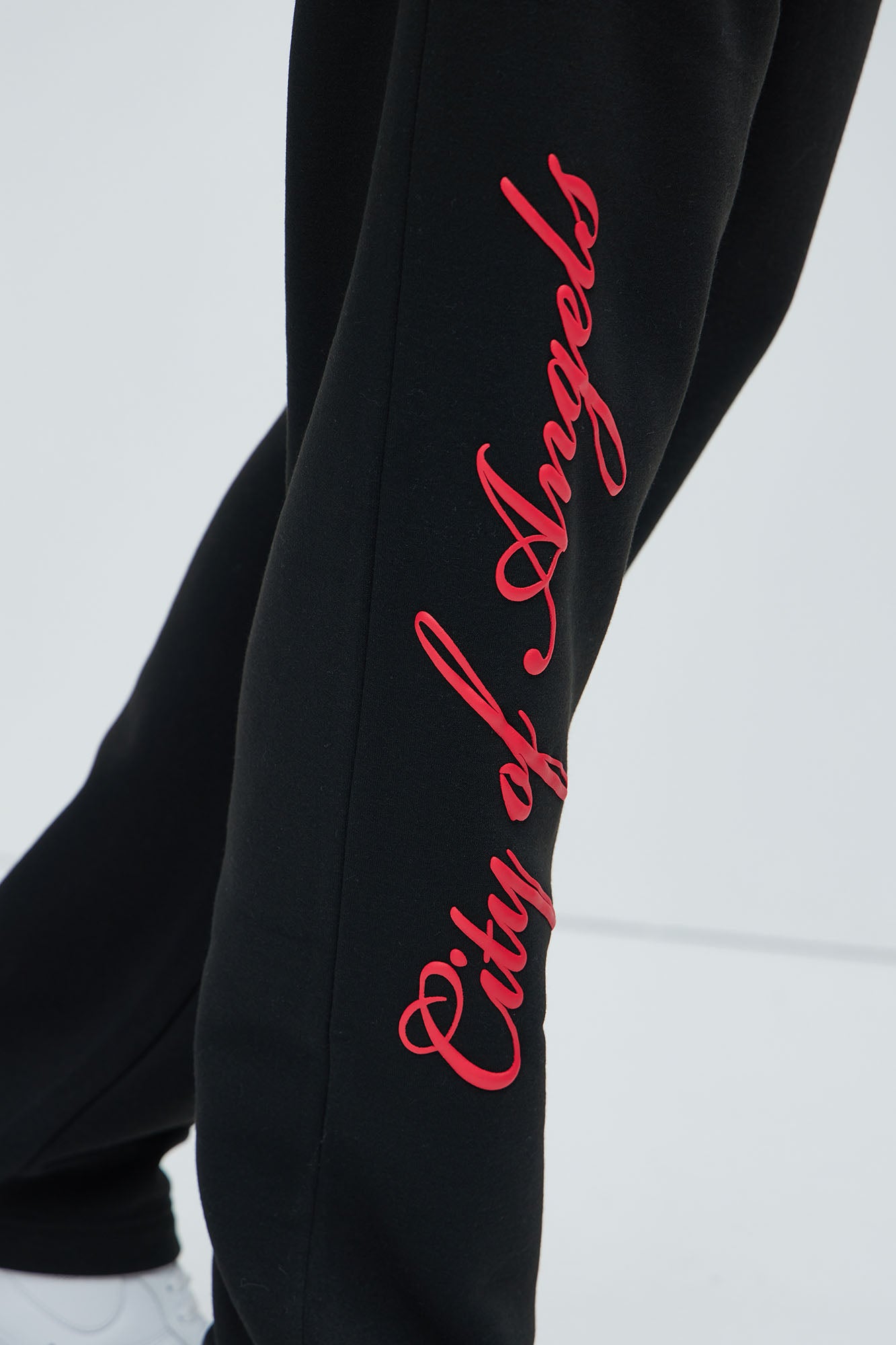City Of Angels Sweatpant - Black - Image 4