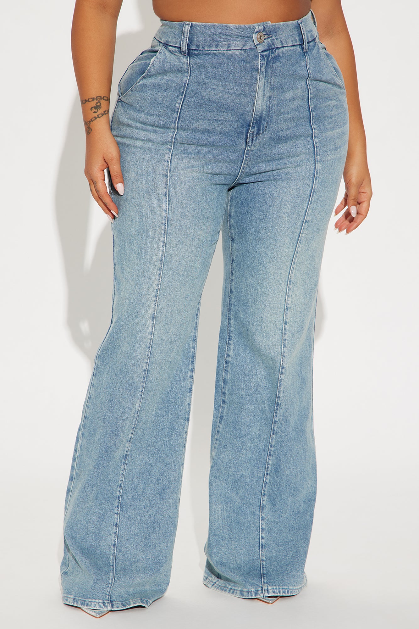 High Value Wide Leg Trouser Jeans - Light Wash - Image 6