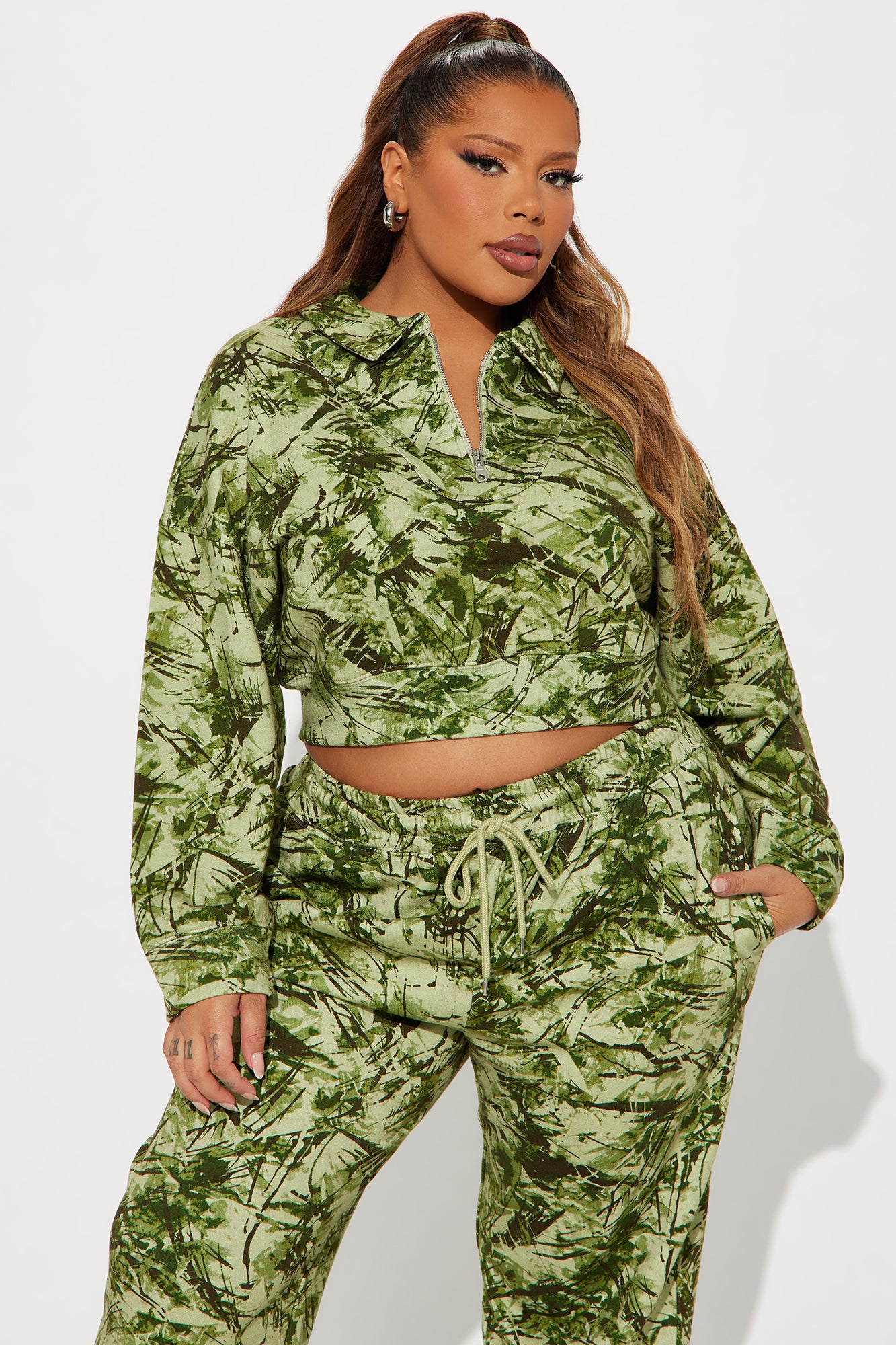 Hiding Out Fleece Pant Set - Green/combo - Image 5