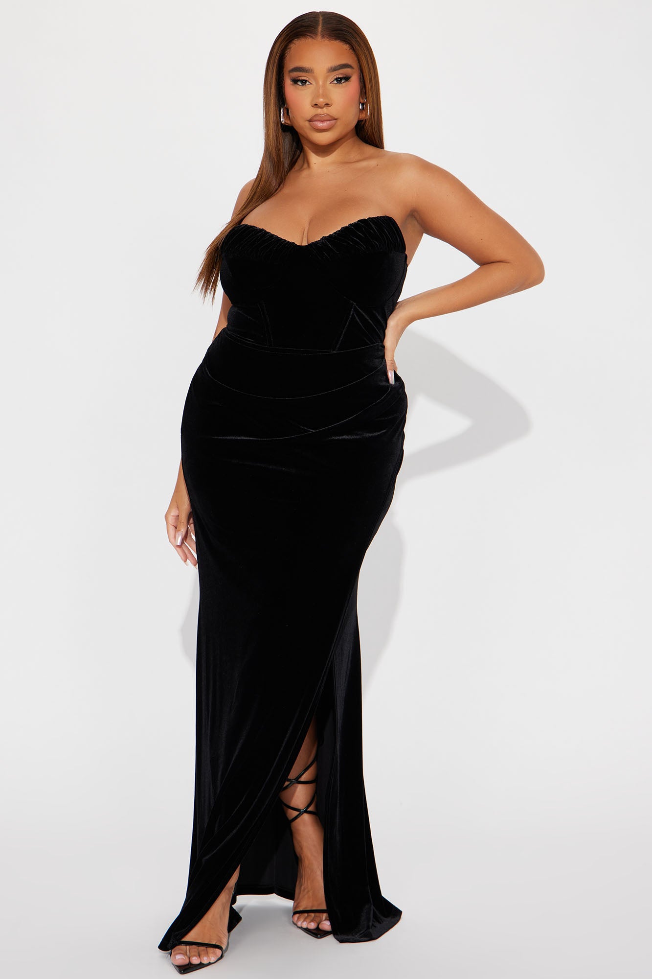 Cassie Velvet Gown - Black - Image 4