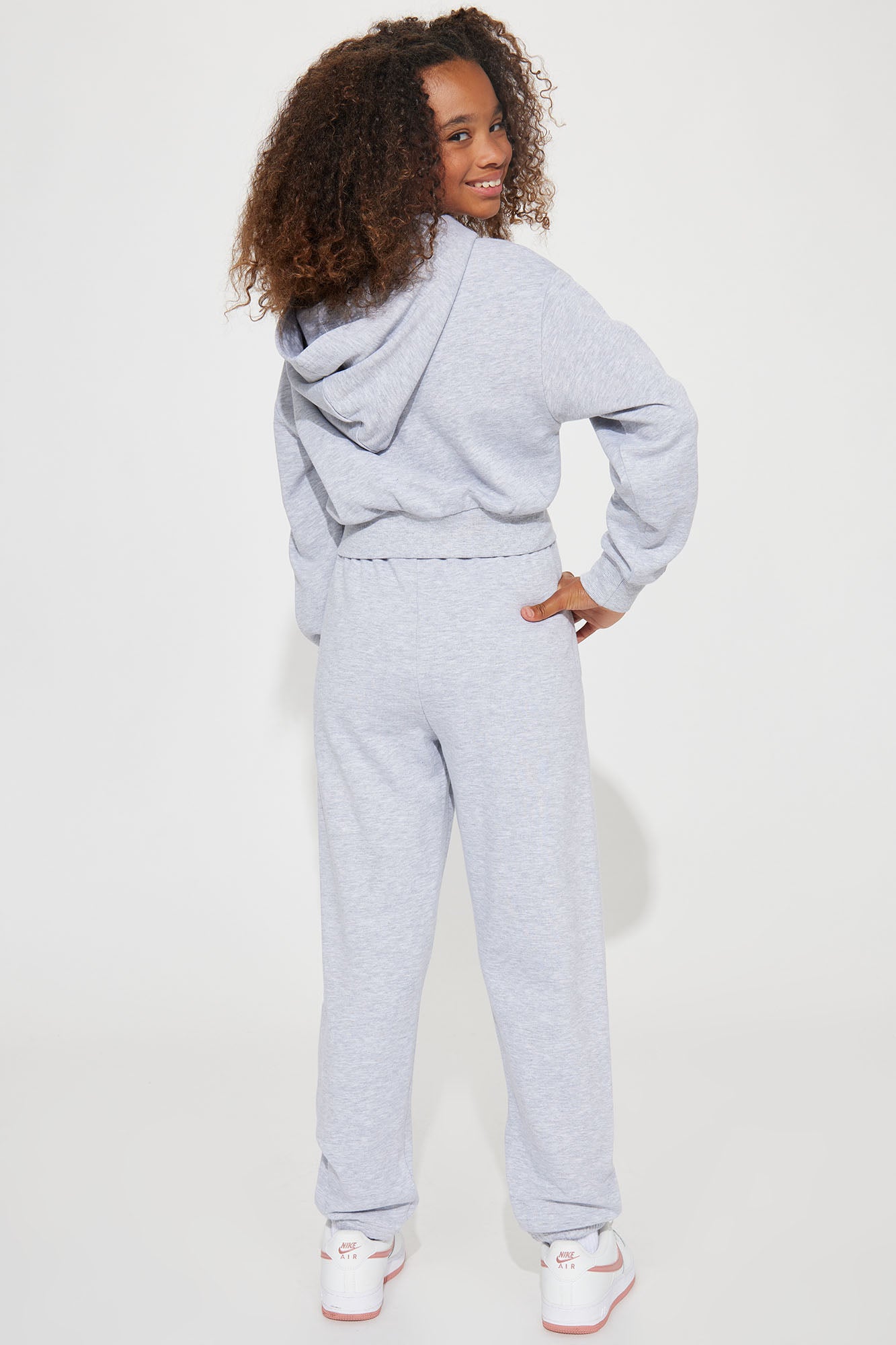 Mini Barbie Girl Fleece Jogger Set - Heather Grey - Image 8
