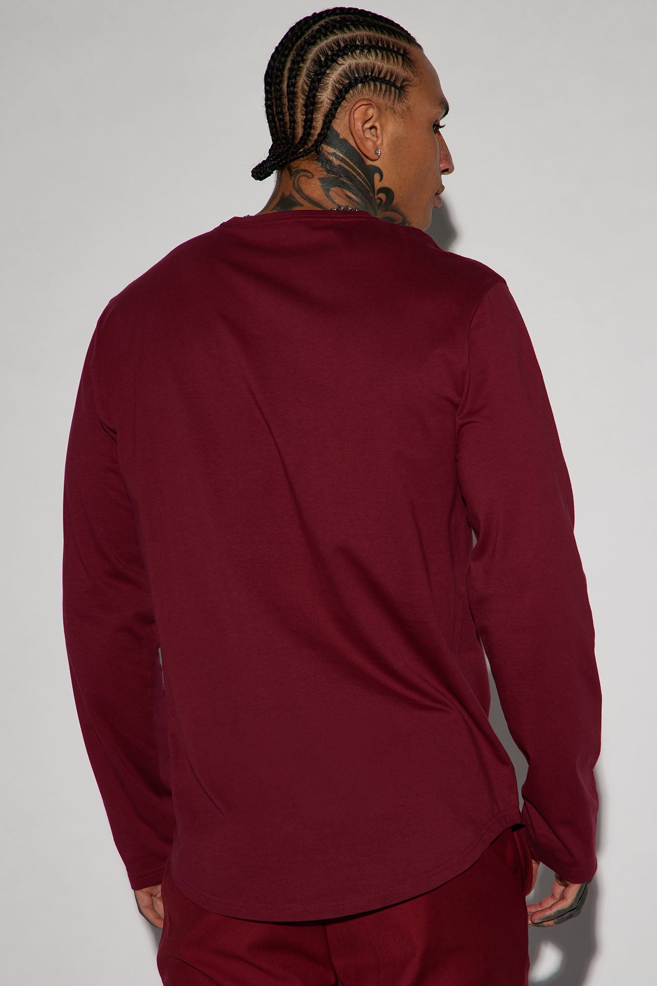 Essential Long Sleeve Scallop Tee - Burgundy - Image 4