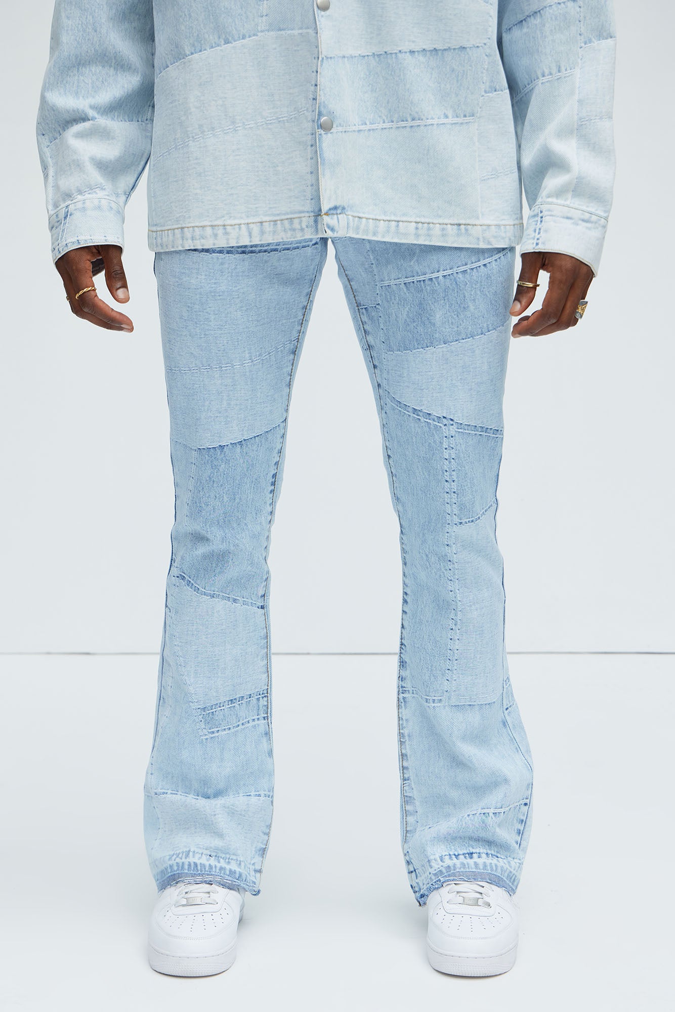 Verdugo Stacked Slim Flare Jeans - Light Blue Wash - Image 3