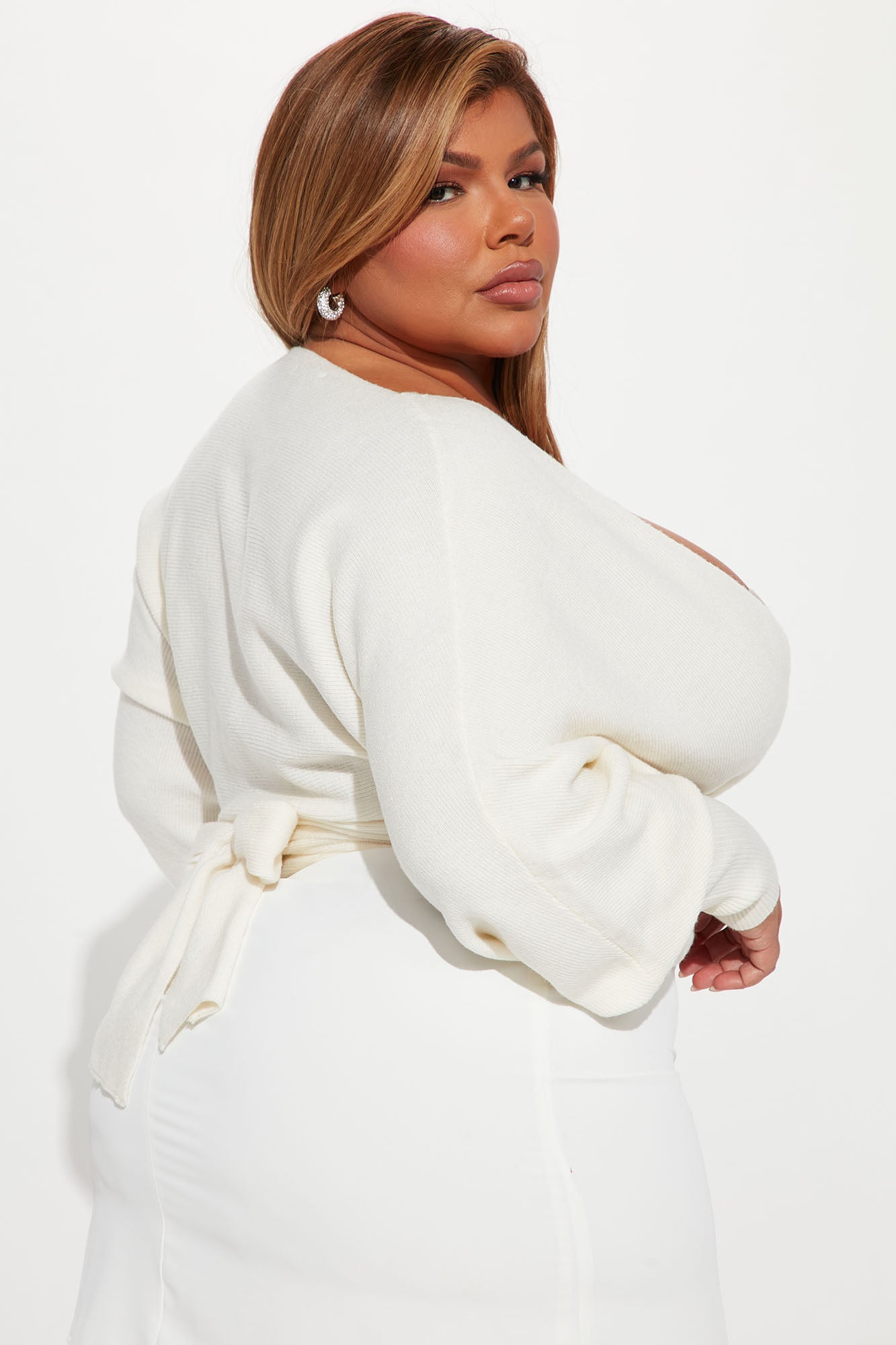 Love Craze Cropped Sweater - Cream - Image 10
